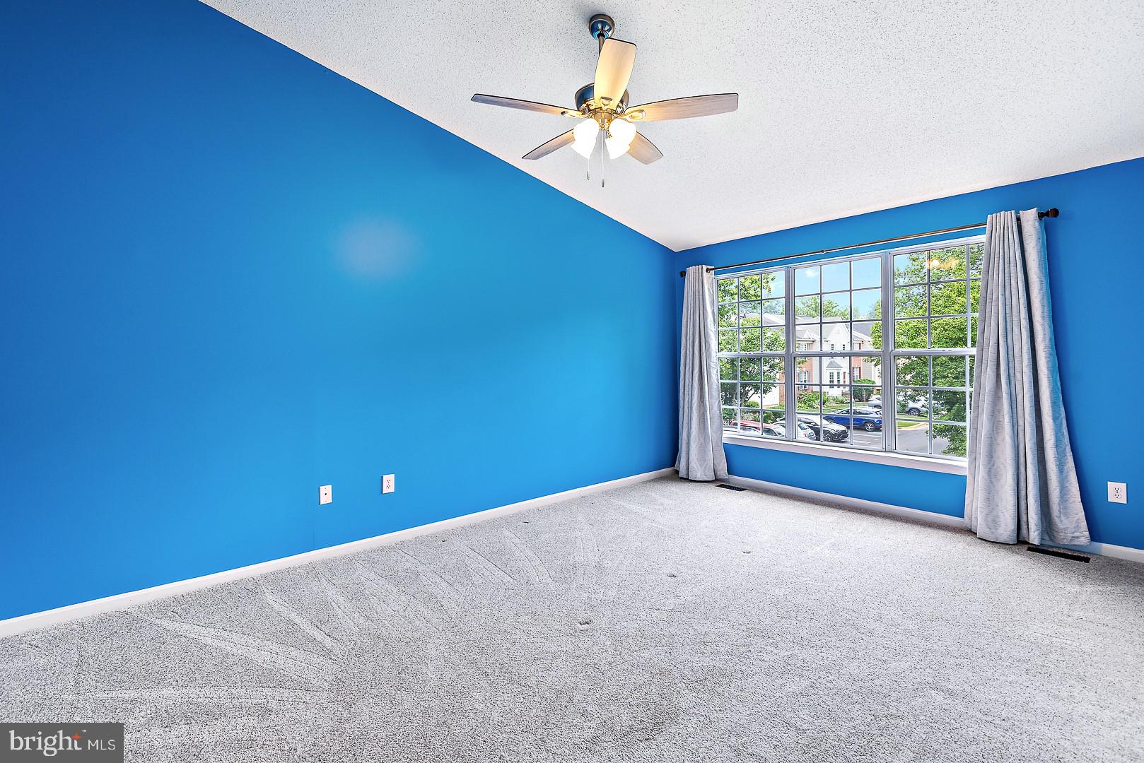 VILLAGE OF CLOPPERS MILL - Residential