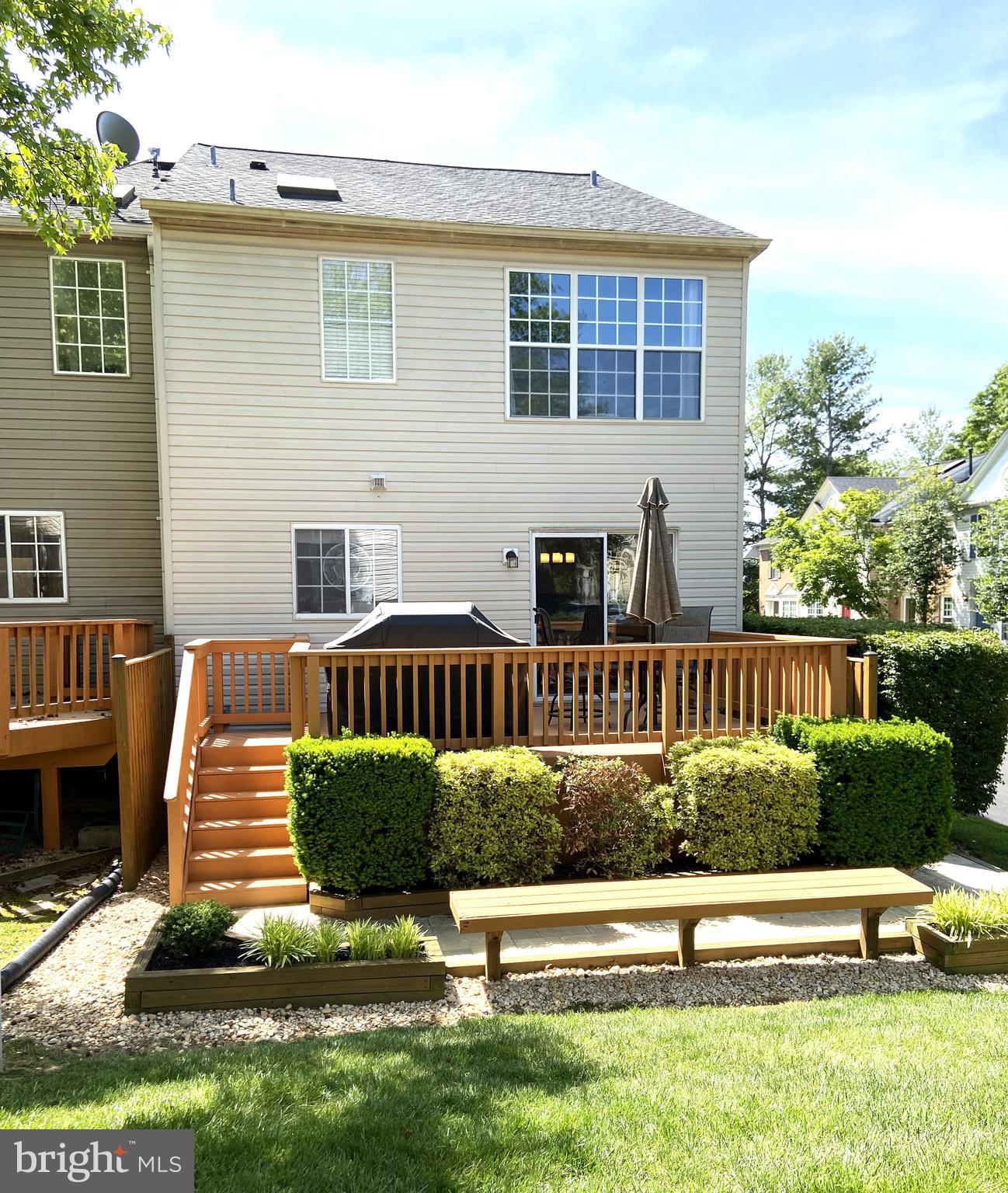 VILLAGE OF CLOPPERS MILL - Residential