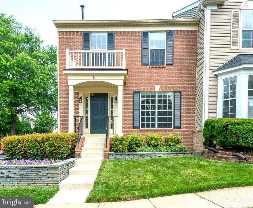 The custom stone wall and professional landscaping welcome you in! This Pulte end unit home is the largest model town home for this community. You will love this bright and spacious home with it’s open floor plan.  Original owner has maintained and improved the beauty of this home with many upgrades including Gourmet kitchen with granite counter tops, stainless steel appliances, kitchen backsplash, roof and skylight 2013, Primary Bath renovation with cabinets and granite counter tops, glass shower enclosure and much more! Enjoy time with family and friends on the private deck and sitting area in the backyard.  Finished lower level has tons of storage area. Convenient to shopping, restaurants, Kentlands, Rio, Germantown Center,  SoccerPlex and major commuter routes.