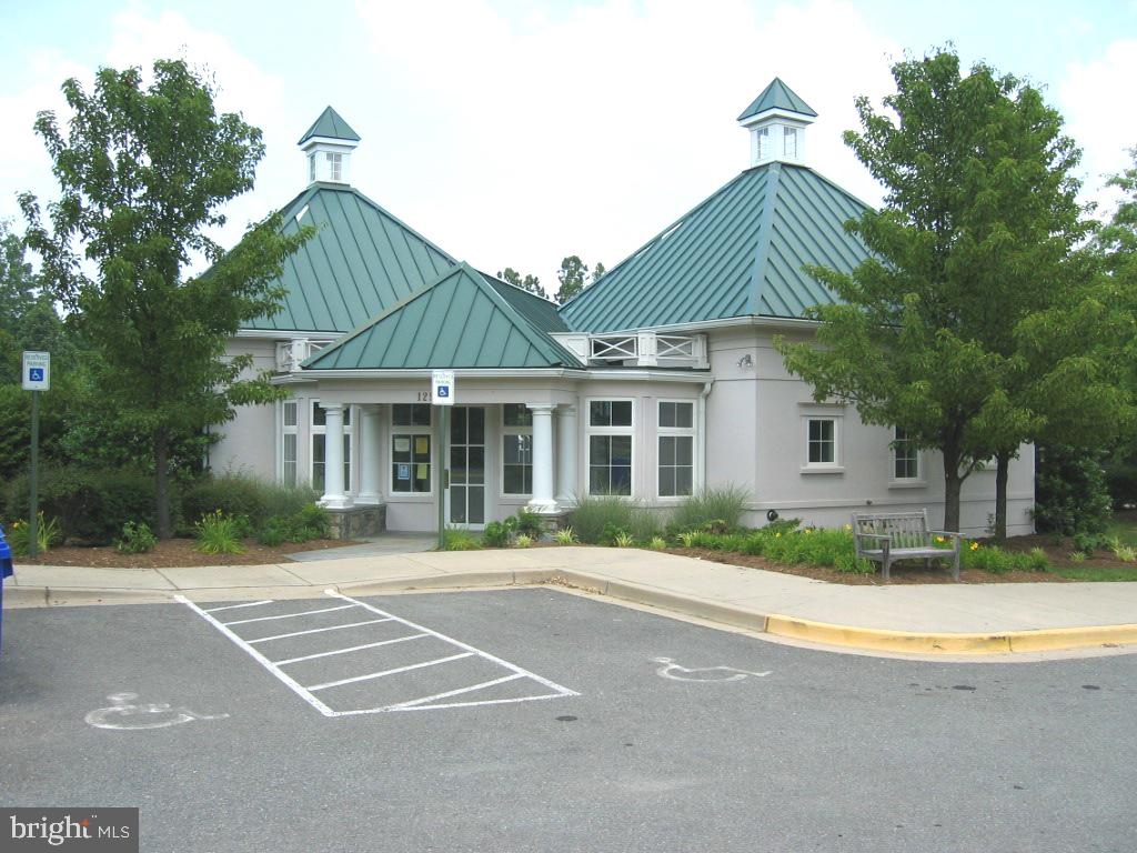 VILLAGE OF CLOPPERS MILL - Residential