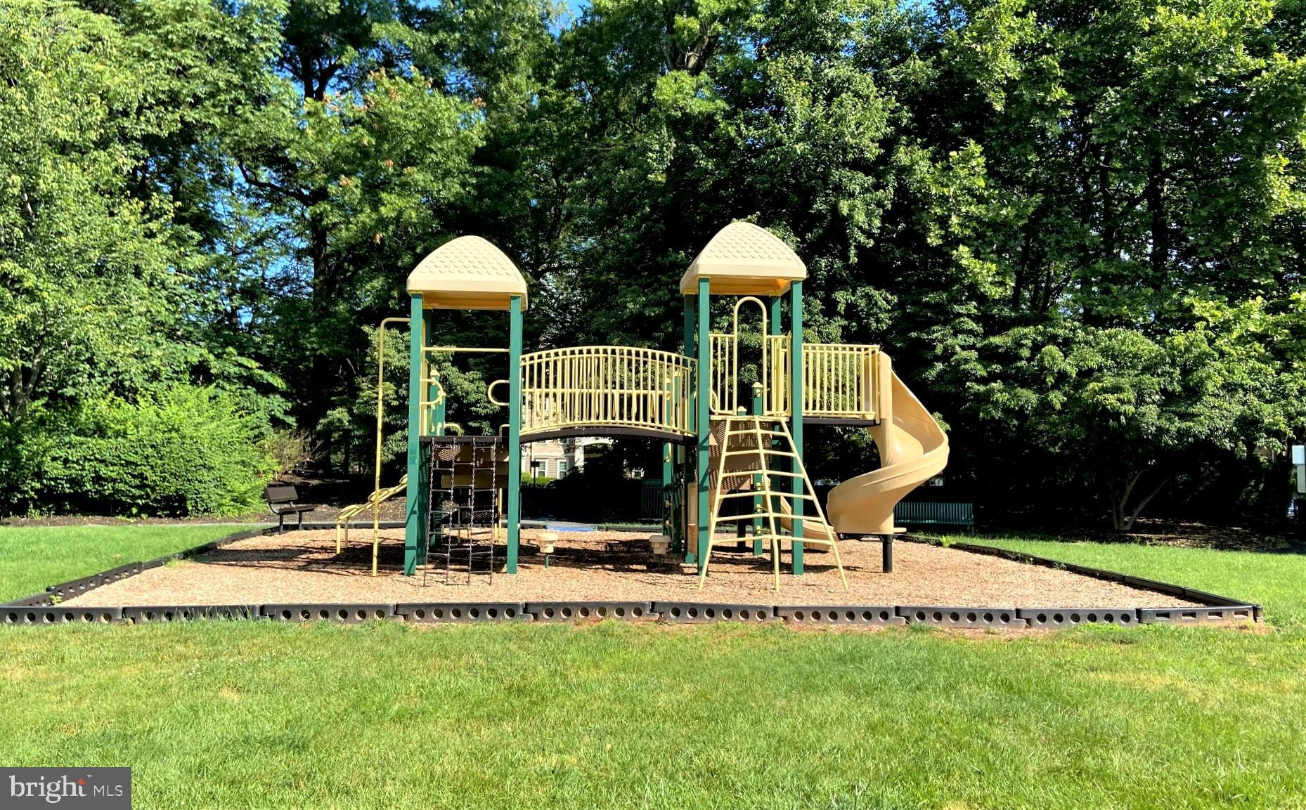 VILLAGE OF CLOPPERS MILL - Residential