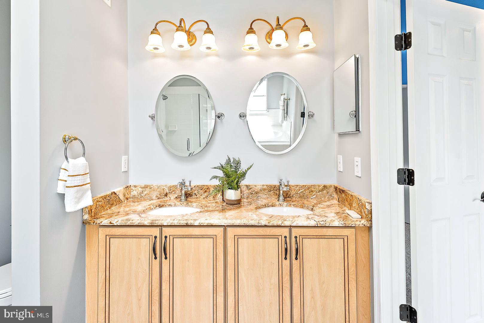 VILLAGE OF CLOPPERS MILL - Residential