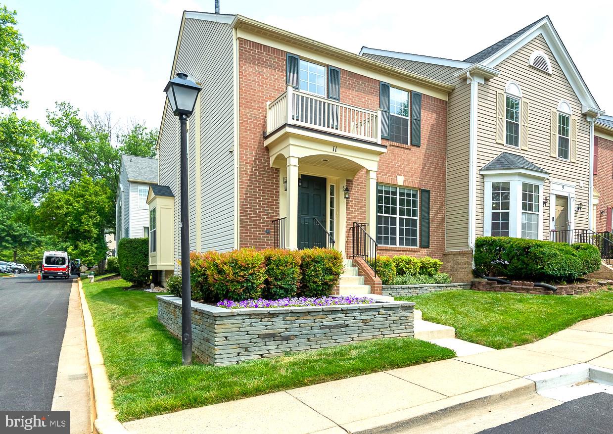 VILLAGE OF CLOPPERS MILL - Residential