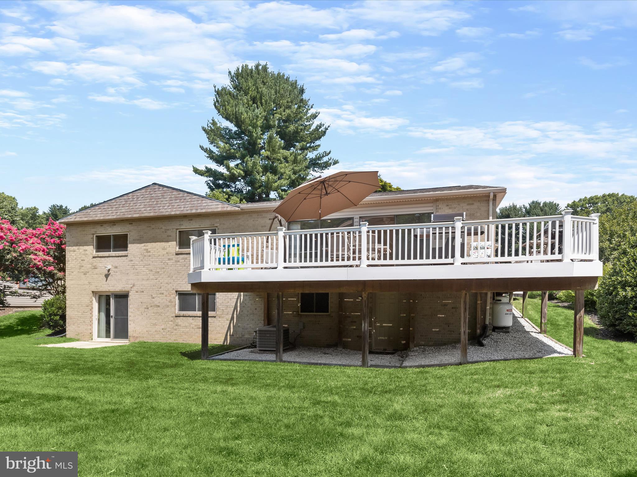 GREEN GATE - Residential