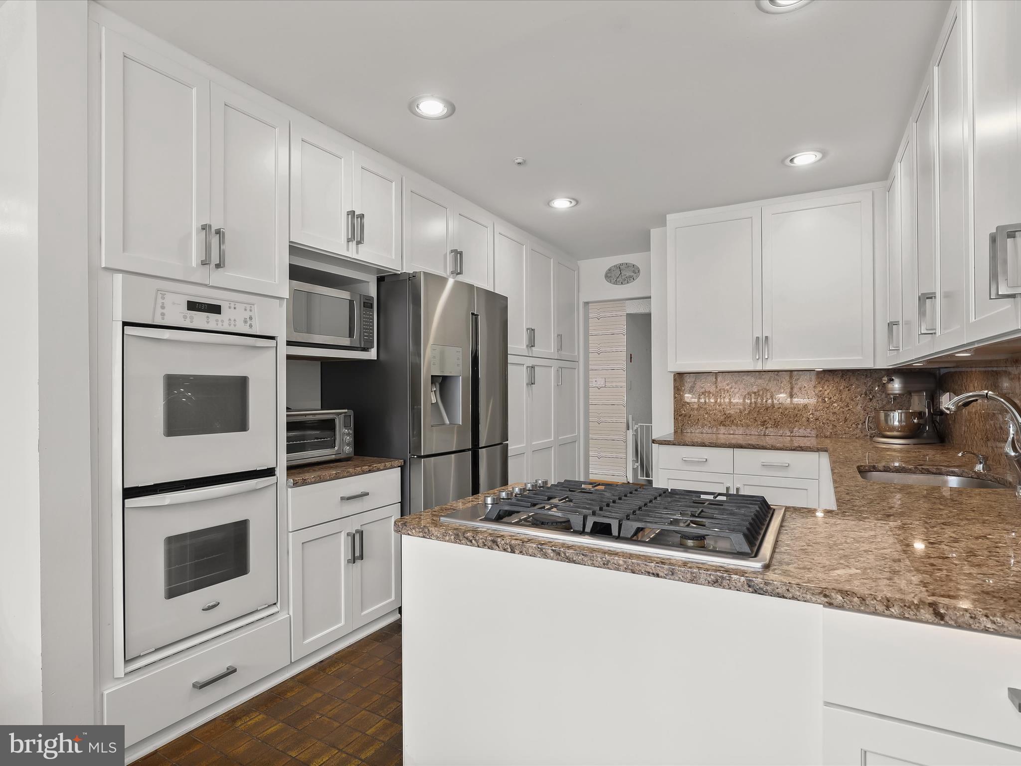 GREEN GATE - Residential