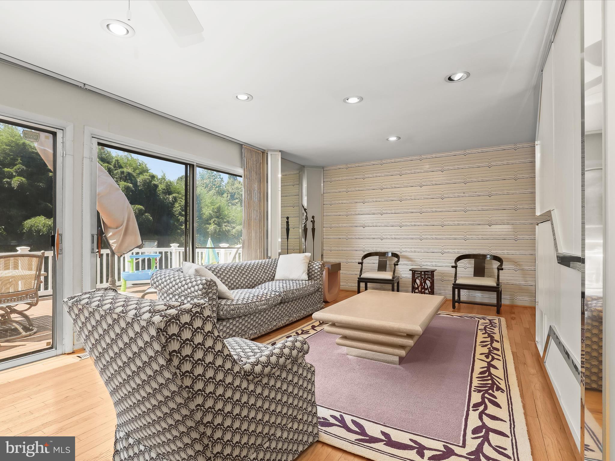 GREEN GATE - Residential