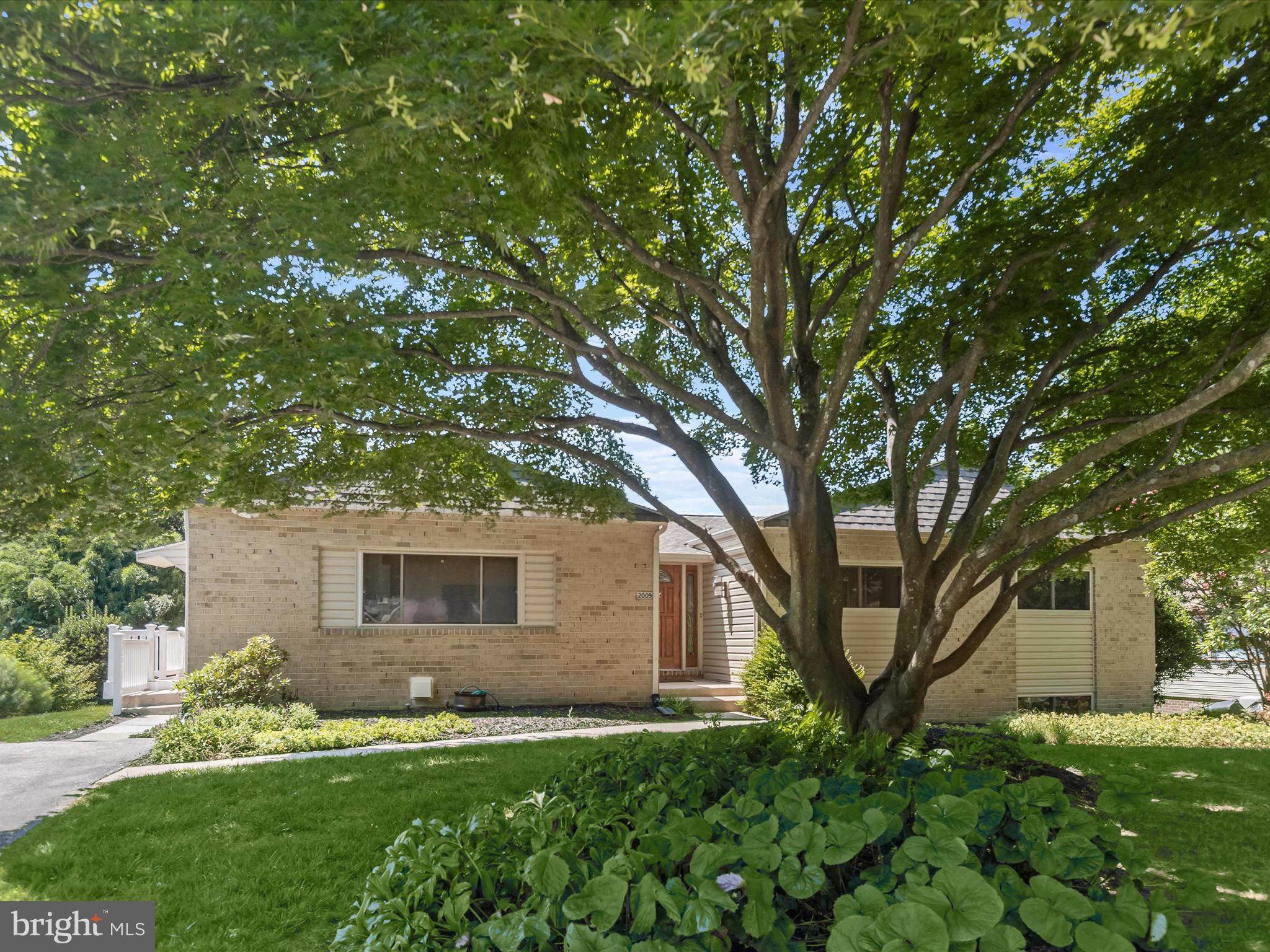 GREEN GATE - Residential