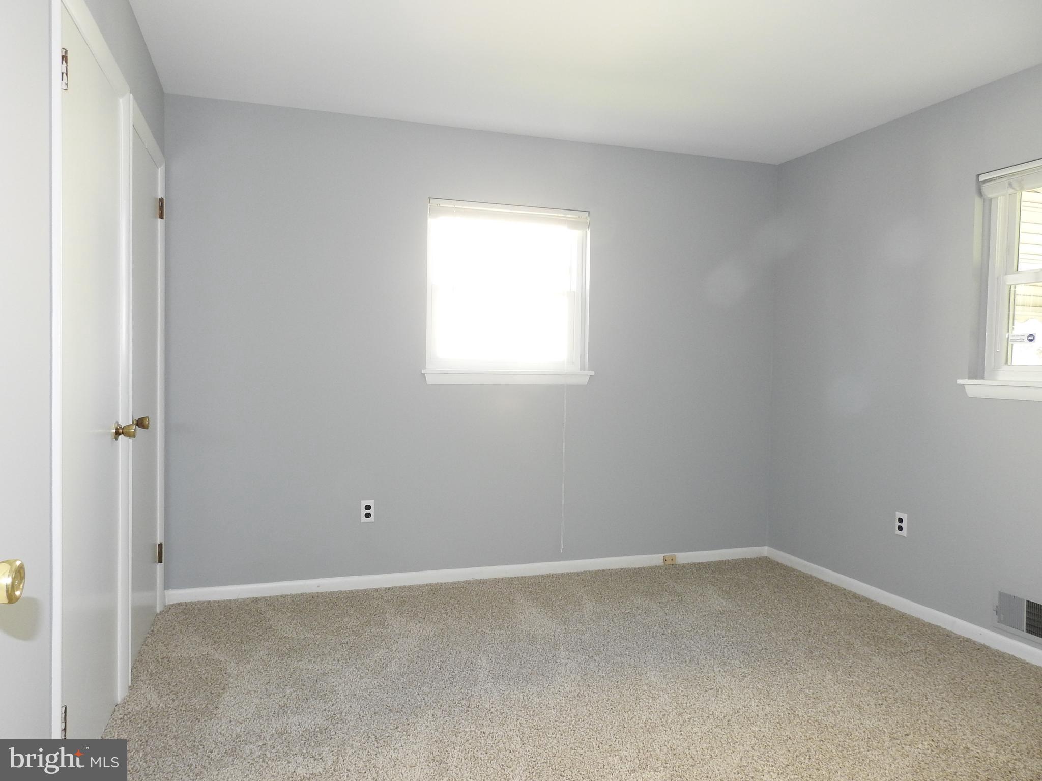 CATONSVILLE MANOR - Residential