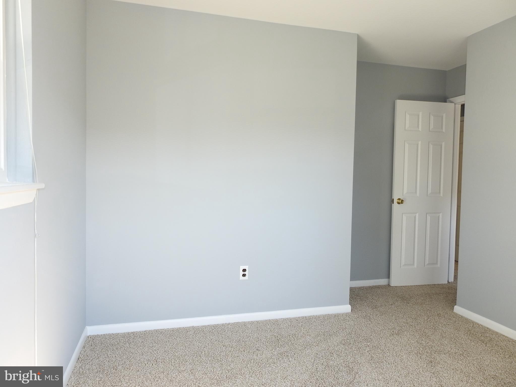 CATONSVILLE MANOR - Residential