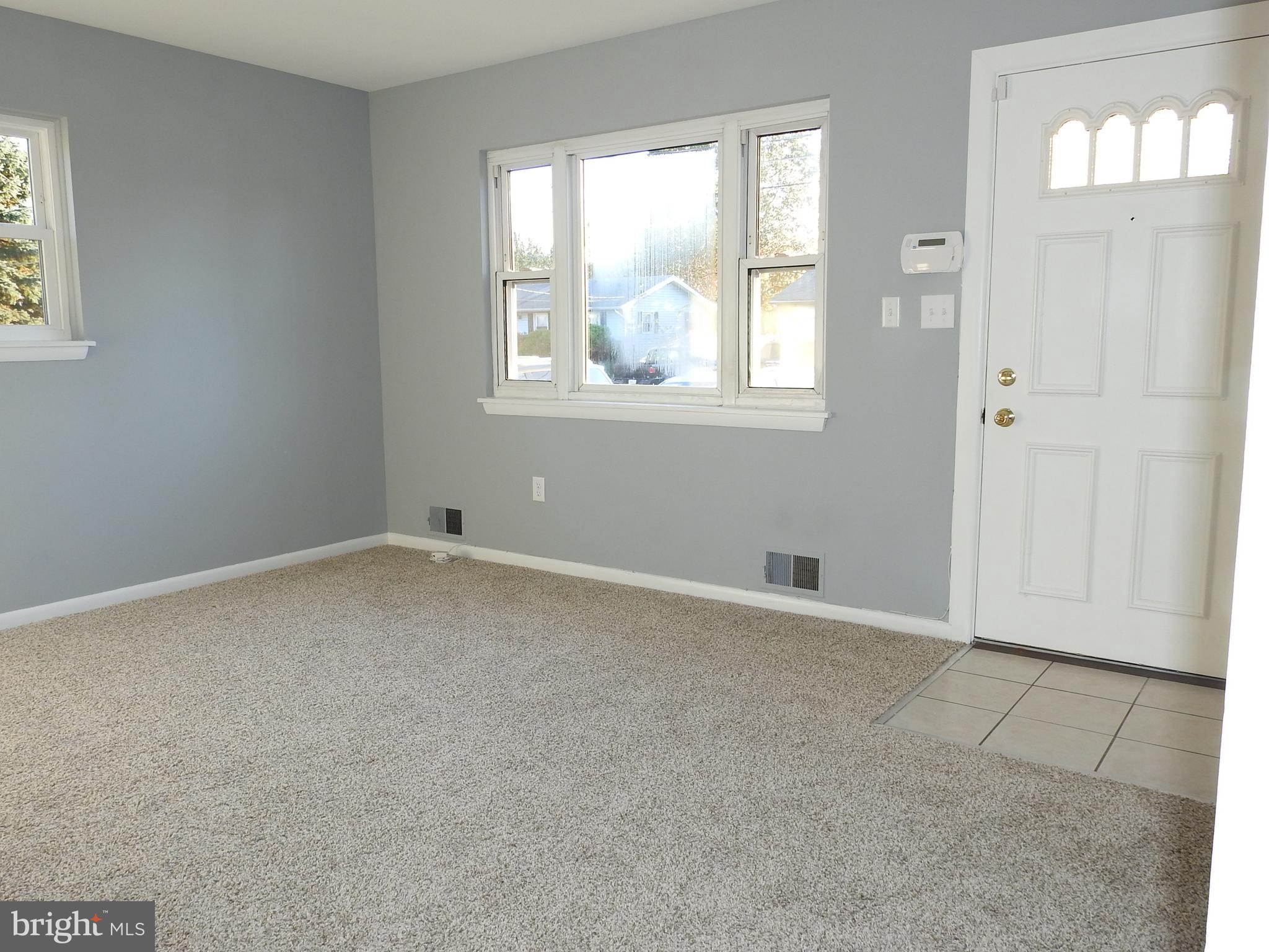 CATONSVILLE MANOR - Residential