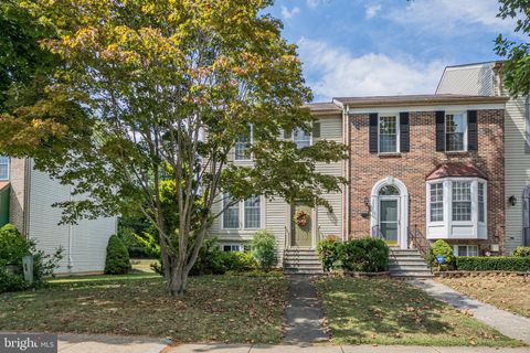 Photo of 364 Doral Court, WESTMINSTER, MD 21158 (MLS # MDCR2030164) Photo of 364 Doral Court, WESTMINSTER, MD 21158 (MLS # MDCR2030164)