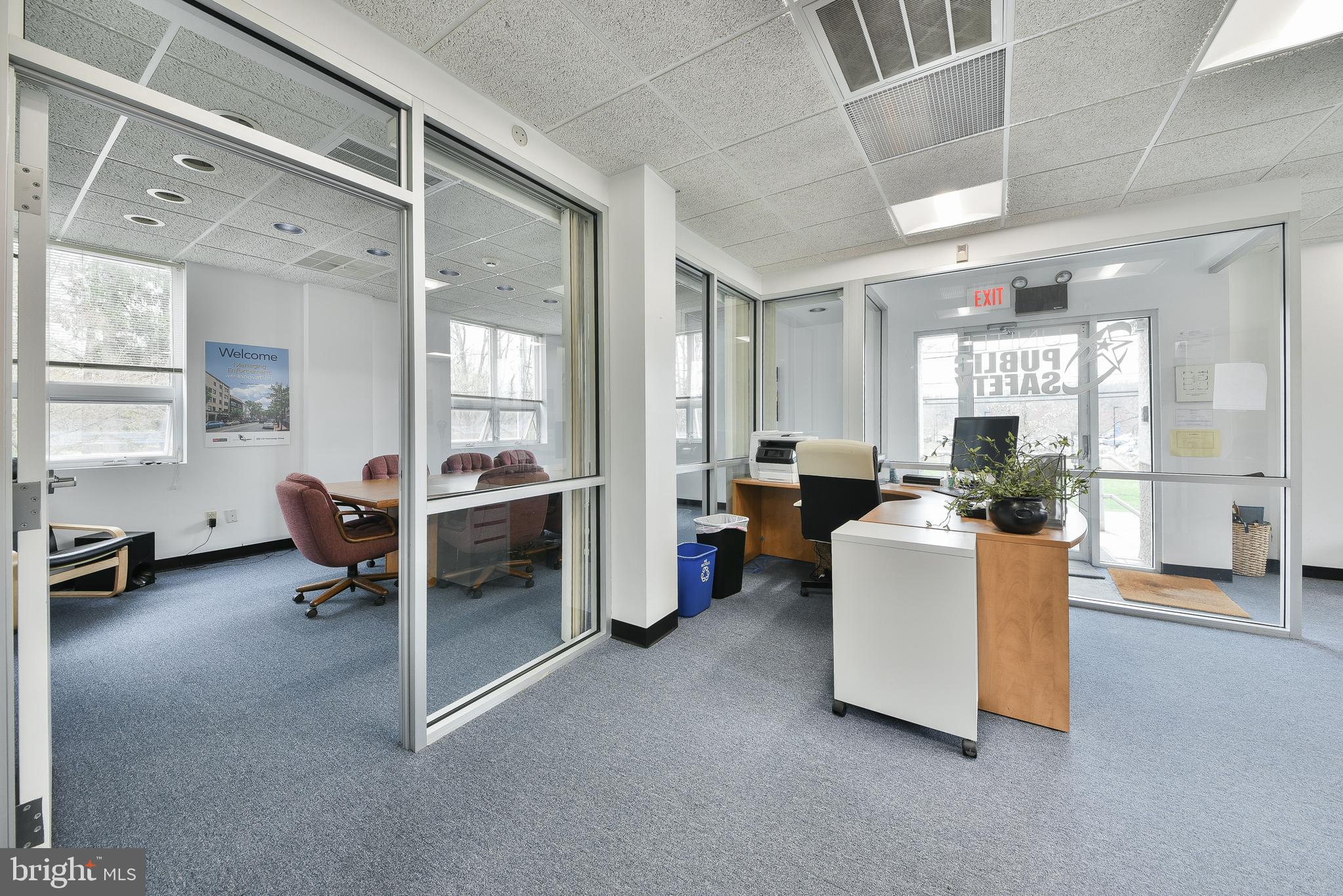 FORT WASHINGTON - Commercial Lease