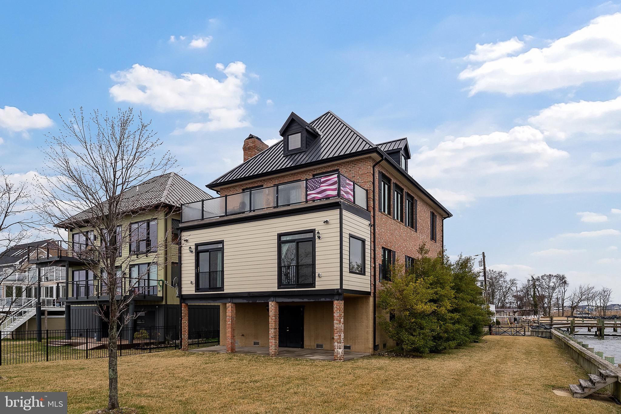 MILLERS ISLAND - Residential