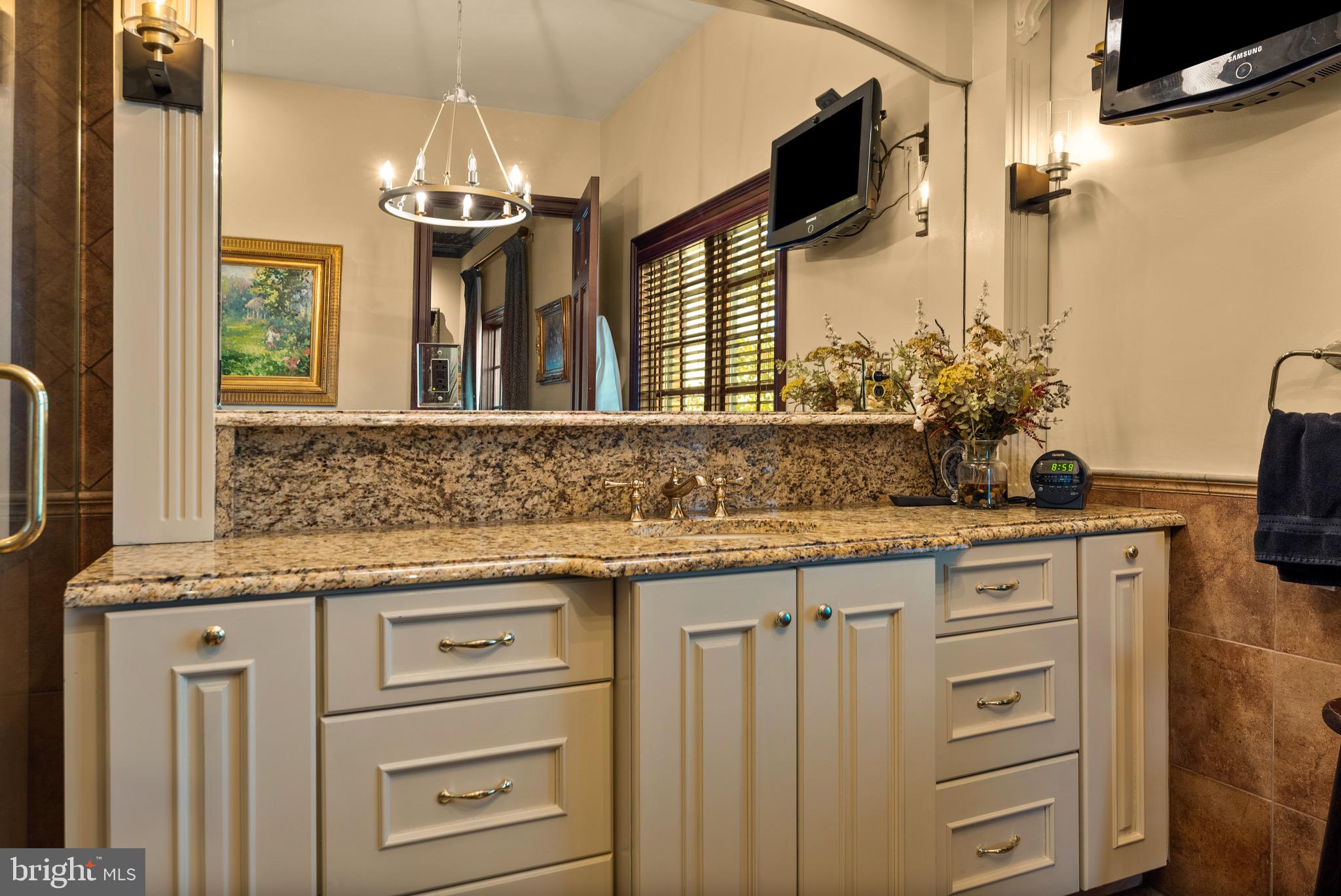 MILLERS ISLAND - Residential