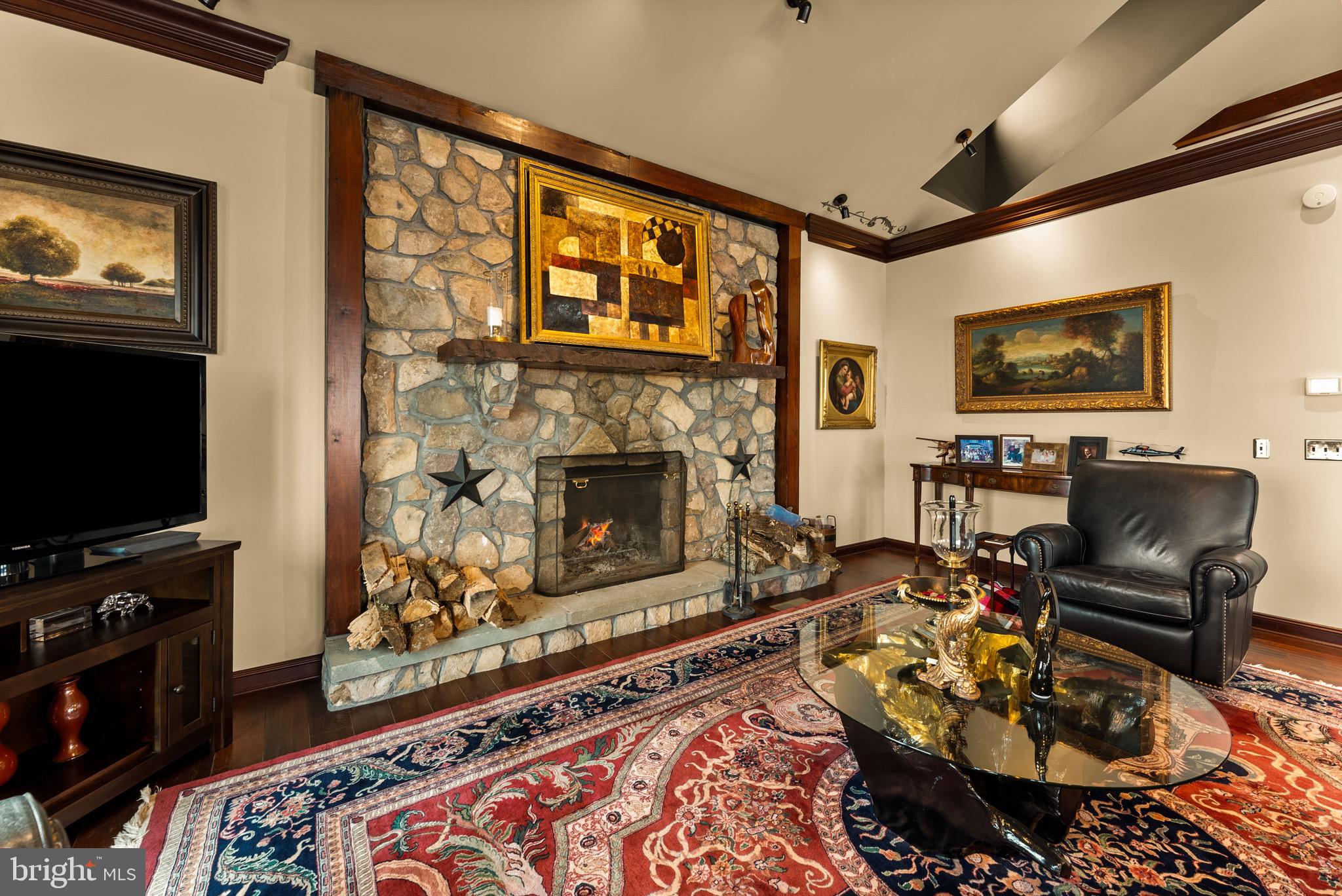 MILLERS ISLAND - Residential