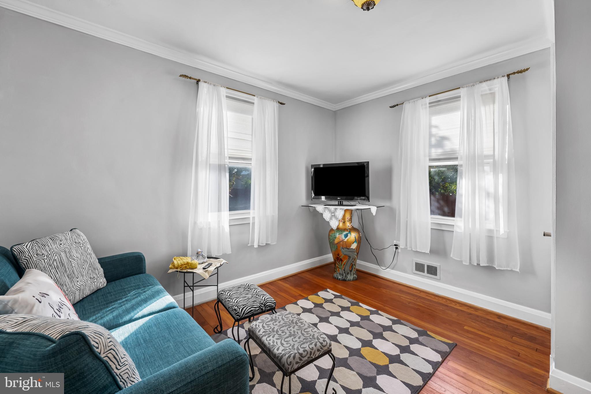 CARNEY/PARKVILLE - Residential