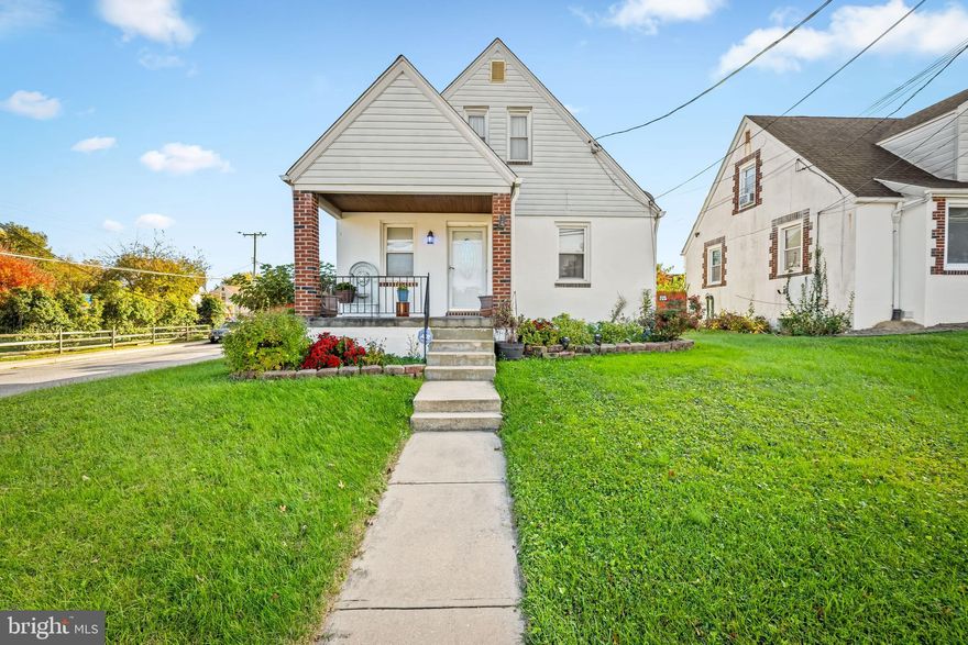 This charming Cape Cod, located on a corner lot, features numerous upgrades and a super convenient location. Key features include: •Updates: Newer replacement windows, hot water heater, and HVAC system. The fence was extensively repaired and painted in 2025. •First Floor: Two nicely sized bedrooms, well-maintained wood floors, a welcoming living room, full bathroom, and a kitchen/dining room combo.
•Second Floor: A large open area serving as the third bedroom with ample closet space. •Lower Level: A fully equipped in-law suite with. •Exterior: A very large, flat, fenced-in backyard and abundant off-street parking. •Location: The property is convenient to the Beltway, Parkville, and offers easy access to I-95, Towson, and downtown Baltimore.