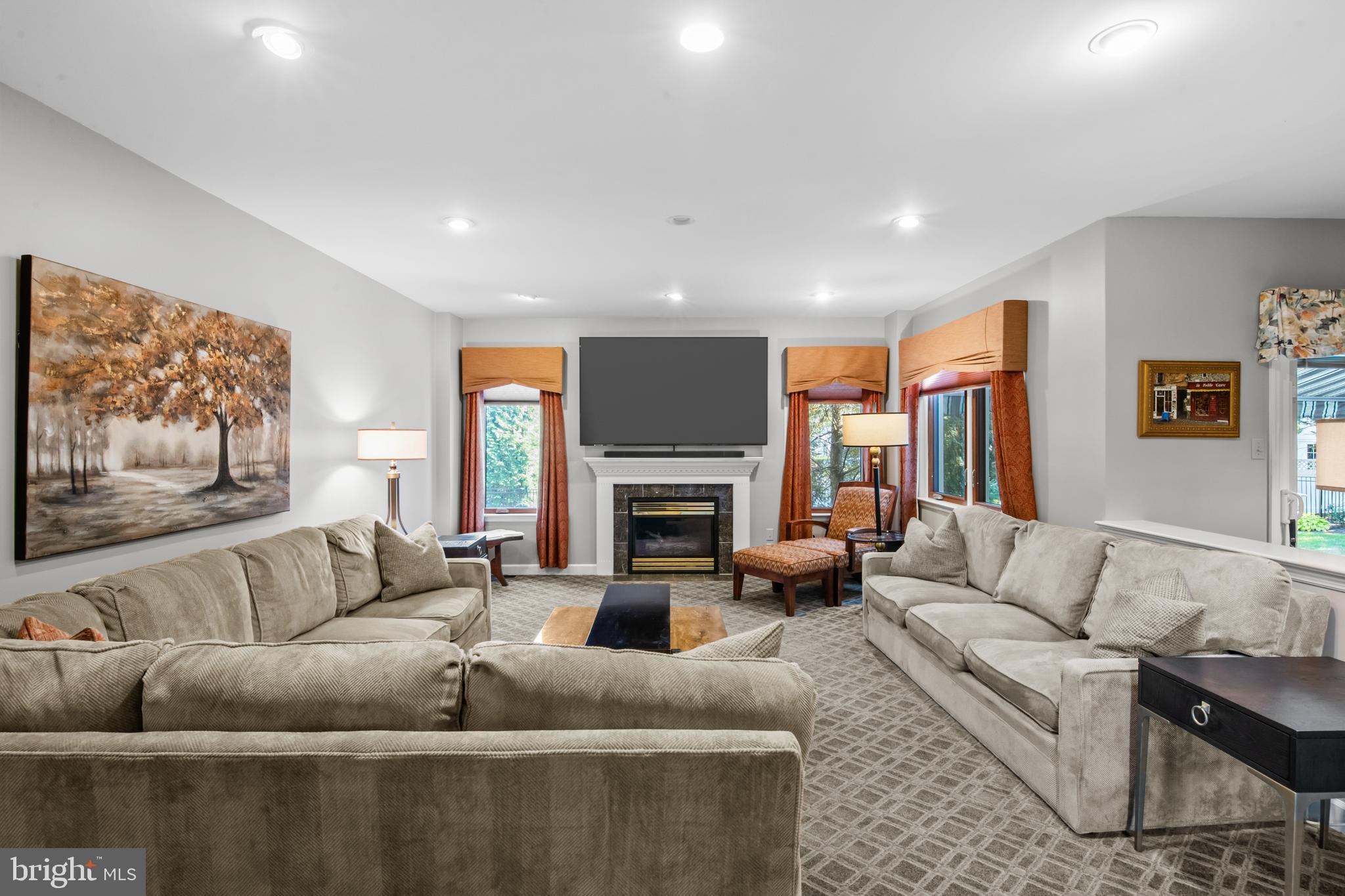 GREEN VALLEY ESTAT - Residential