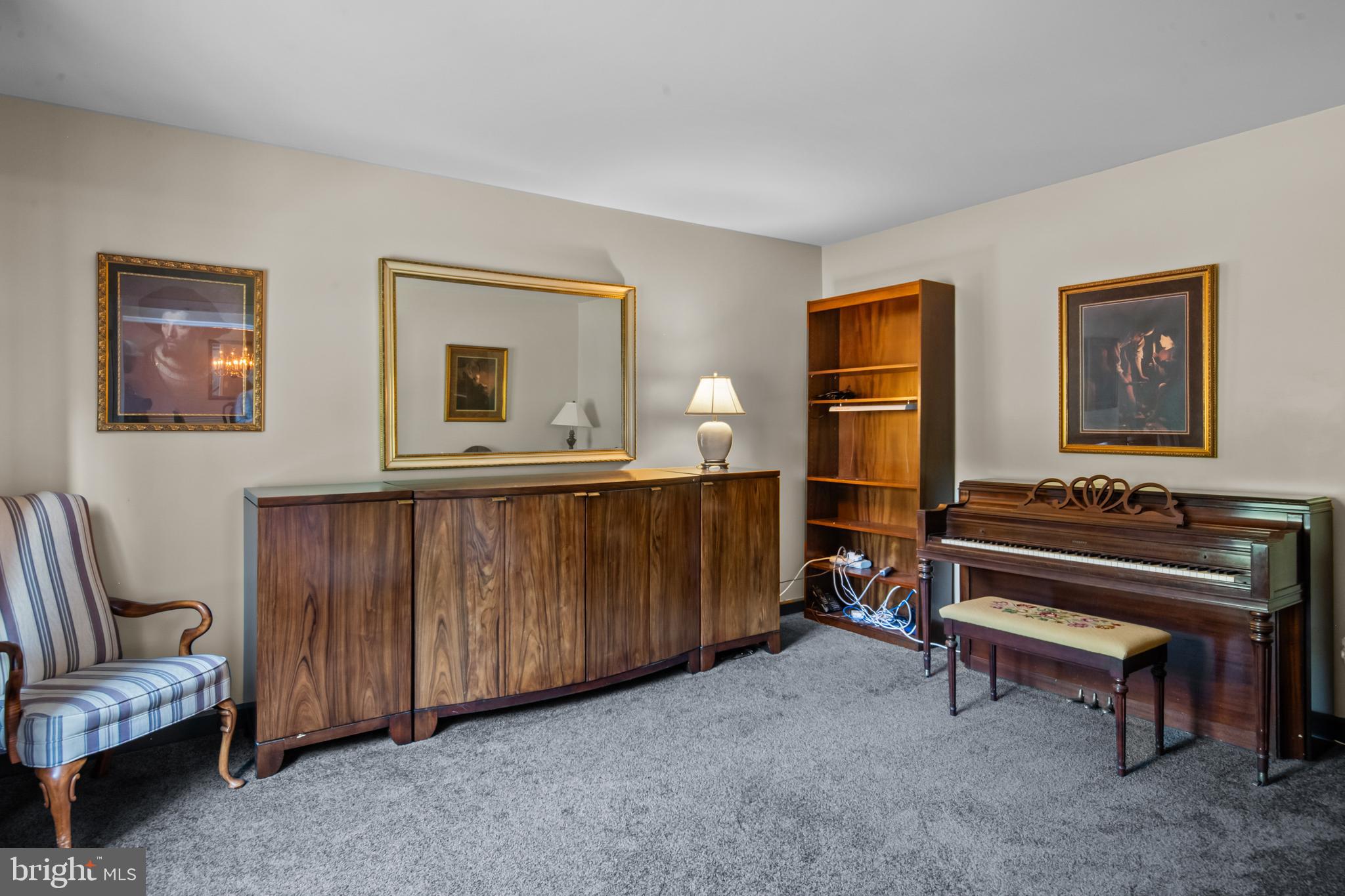 GREEN VALLEY ESTAT - Residential