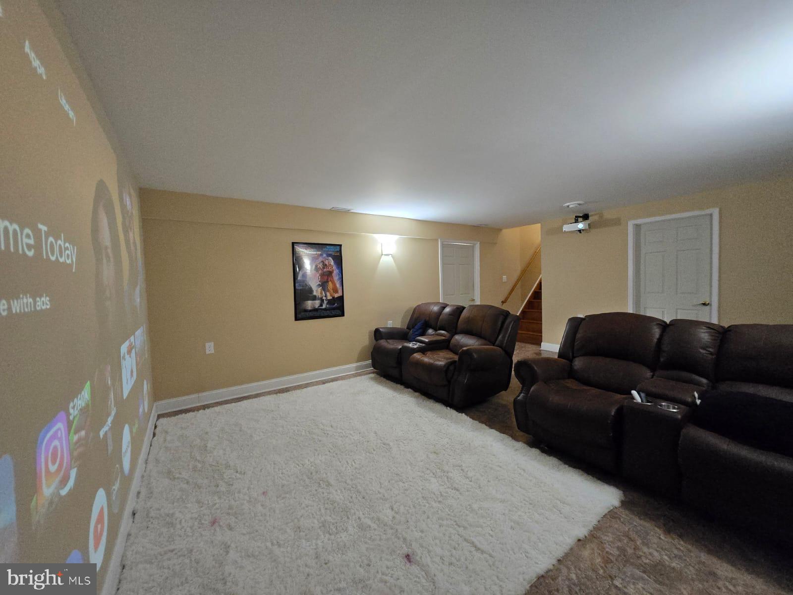 CROSS POINT - Residential Lease