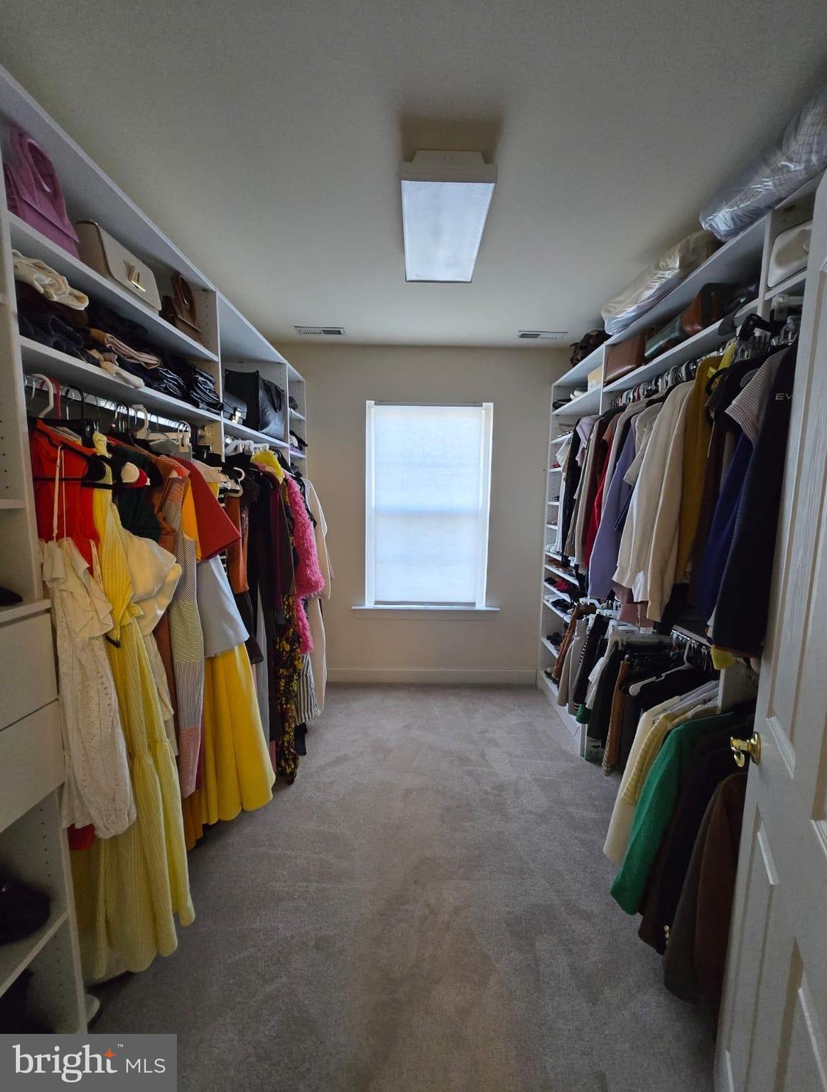 CROSS POINT - Residential Lease