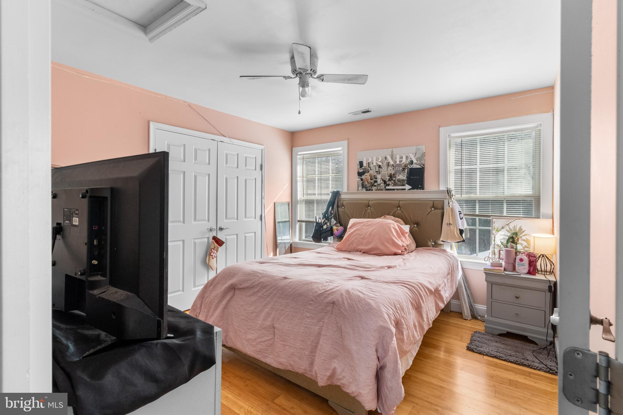 HERITAGE HILL - Residential