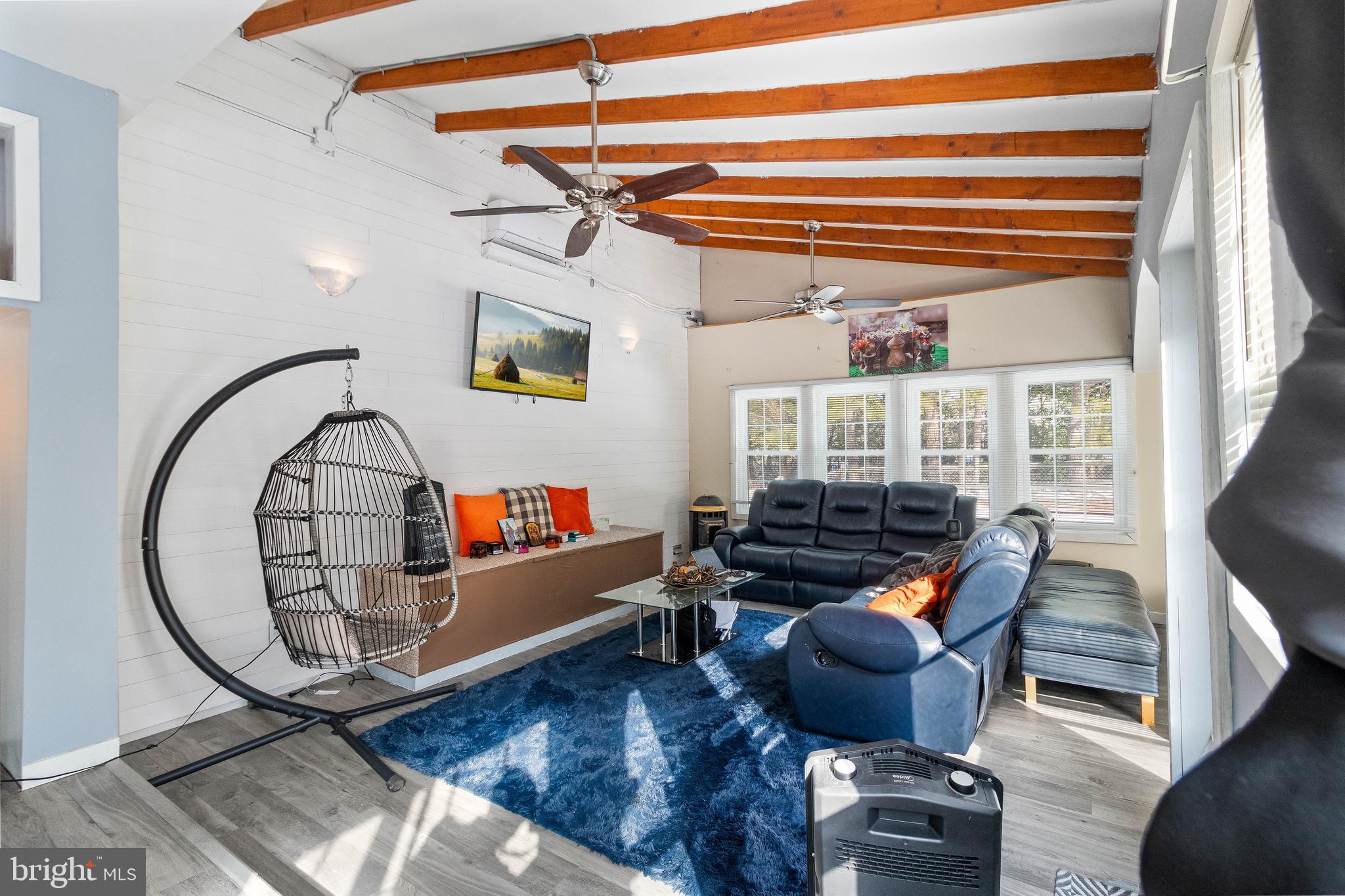 HERITAGE HILL - Residential