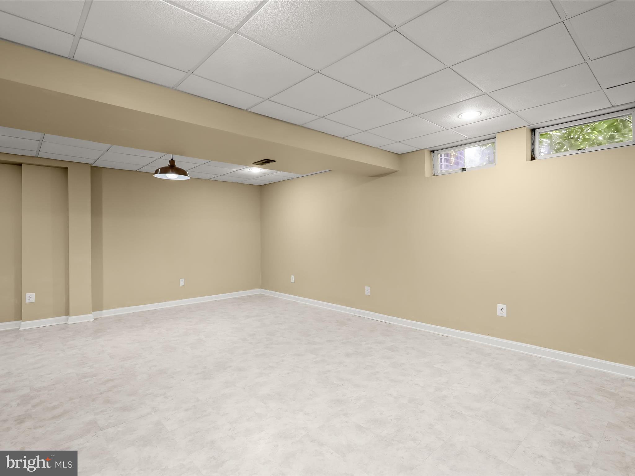 HIDDEN STREAM NORTH - Residential