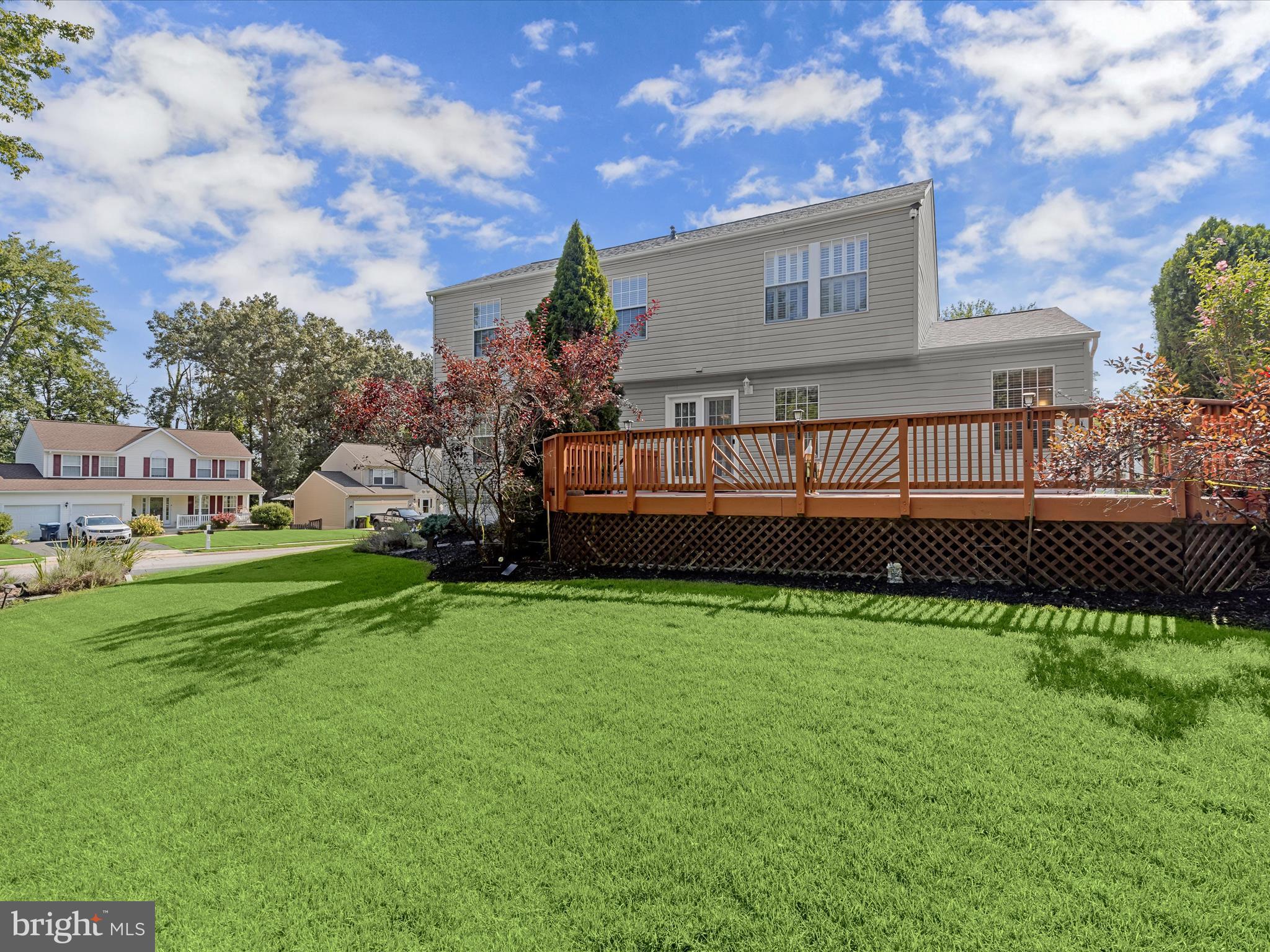 HIDDEN STREAM NORTH - Residential