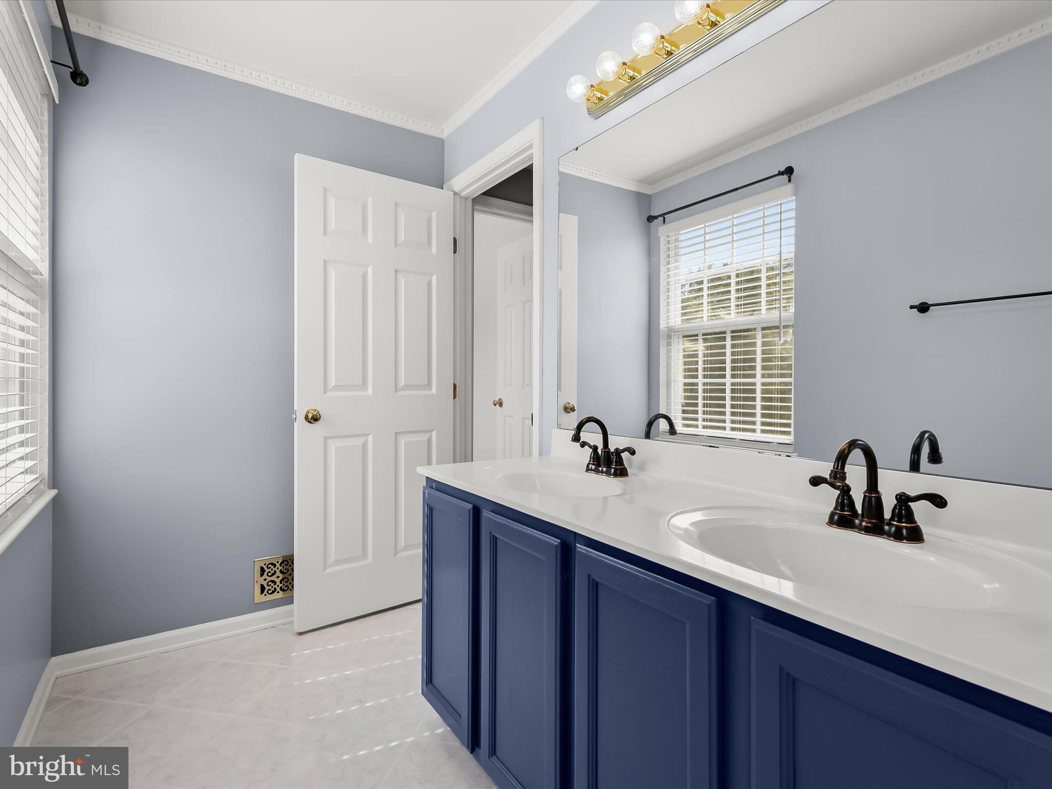 HIDDEN STREAM NORTH - Residential