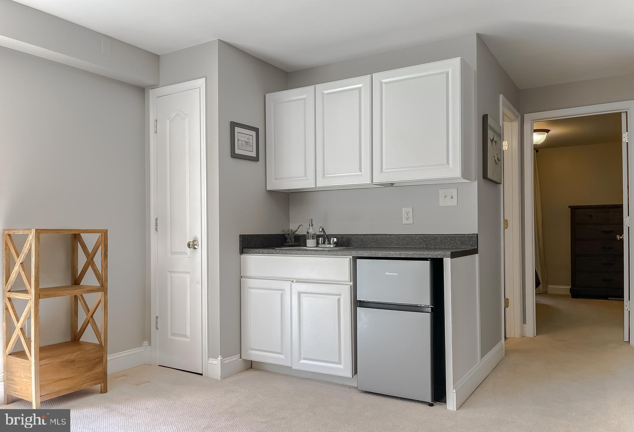 KINGSTON - Residential