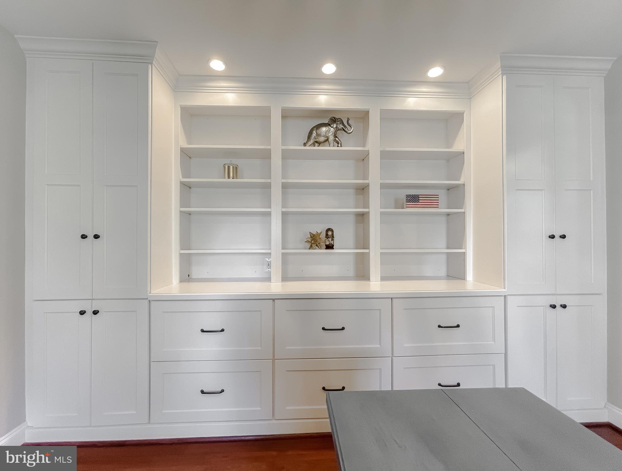 KINGSTON - Residential