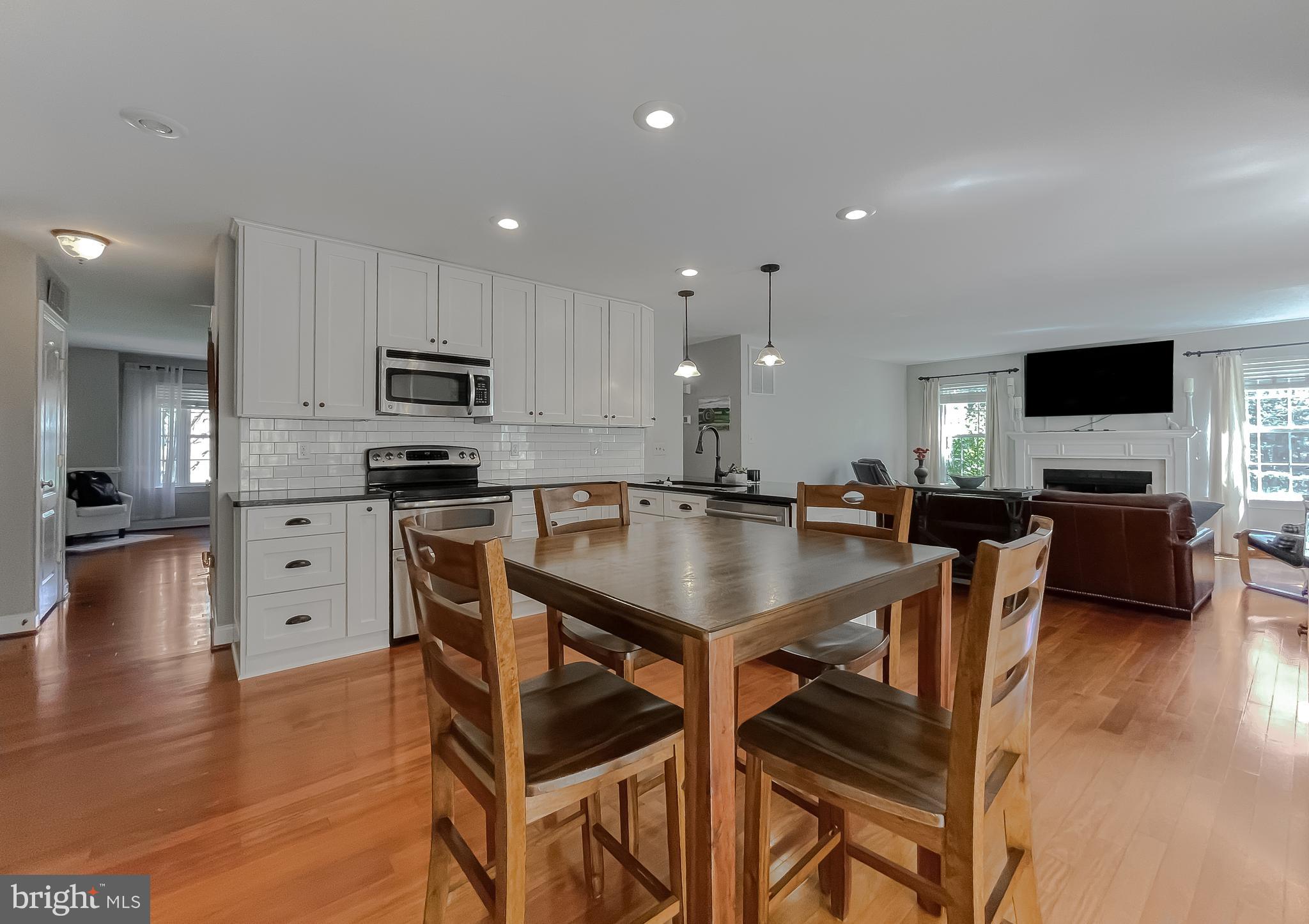 KINGSTON - Residential