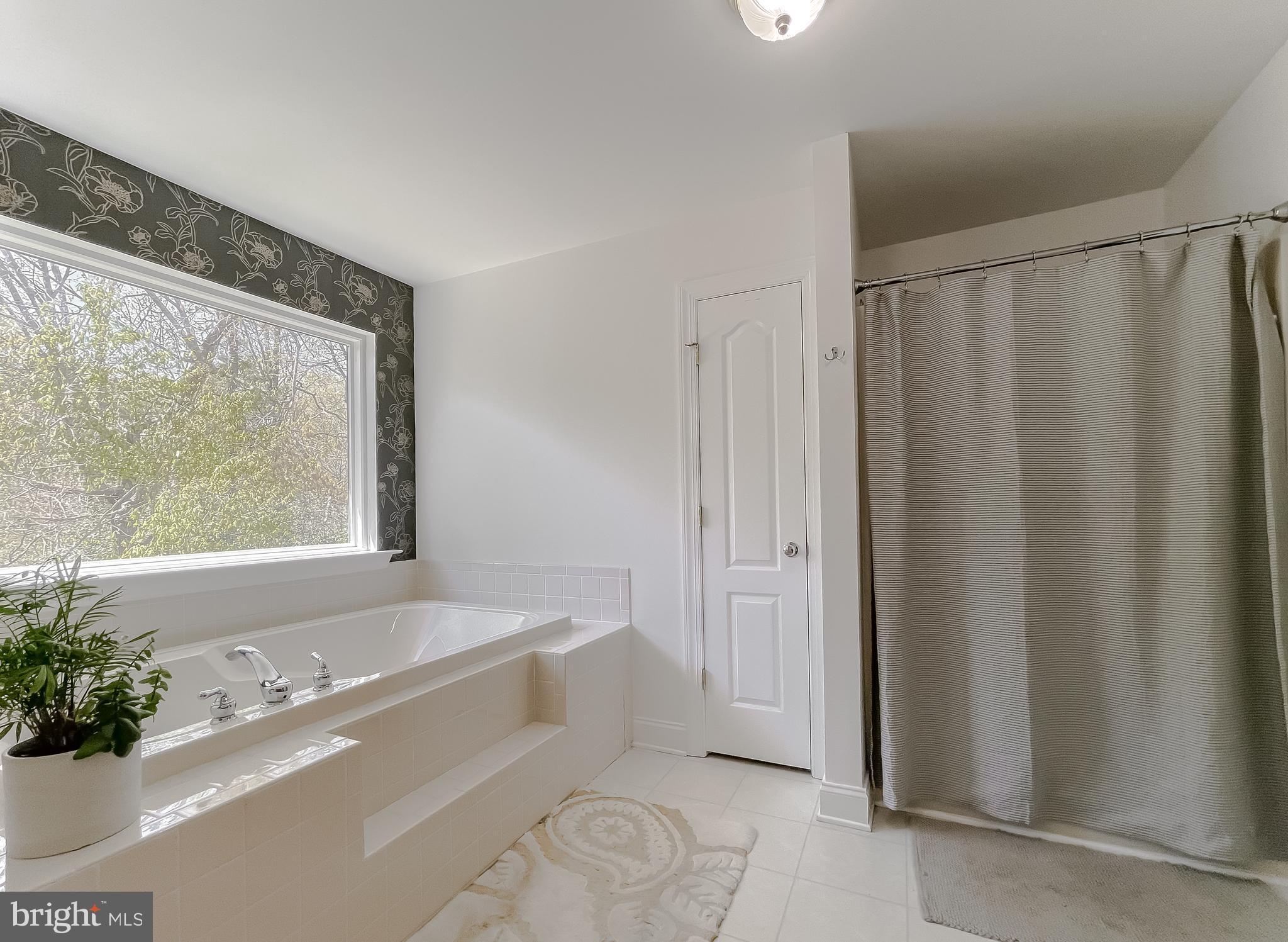 KINGSTON - Residential