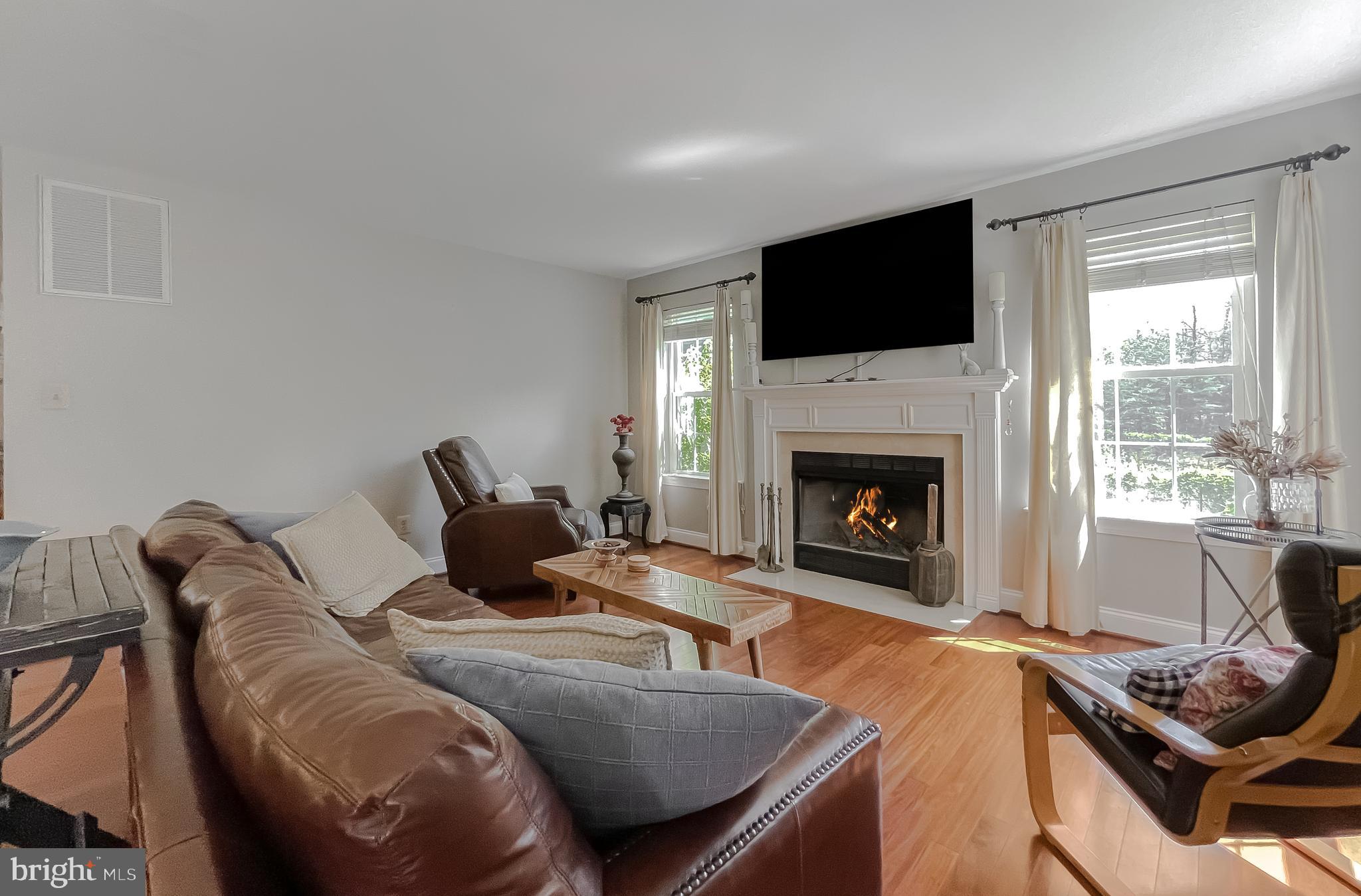 KINGSTON - Residential