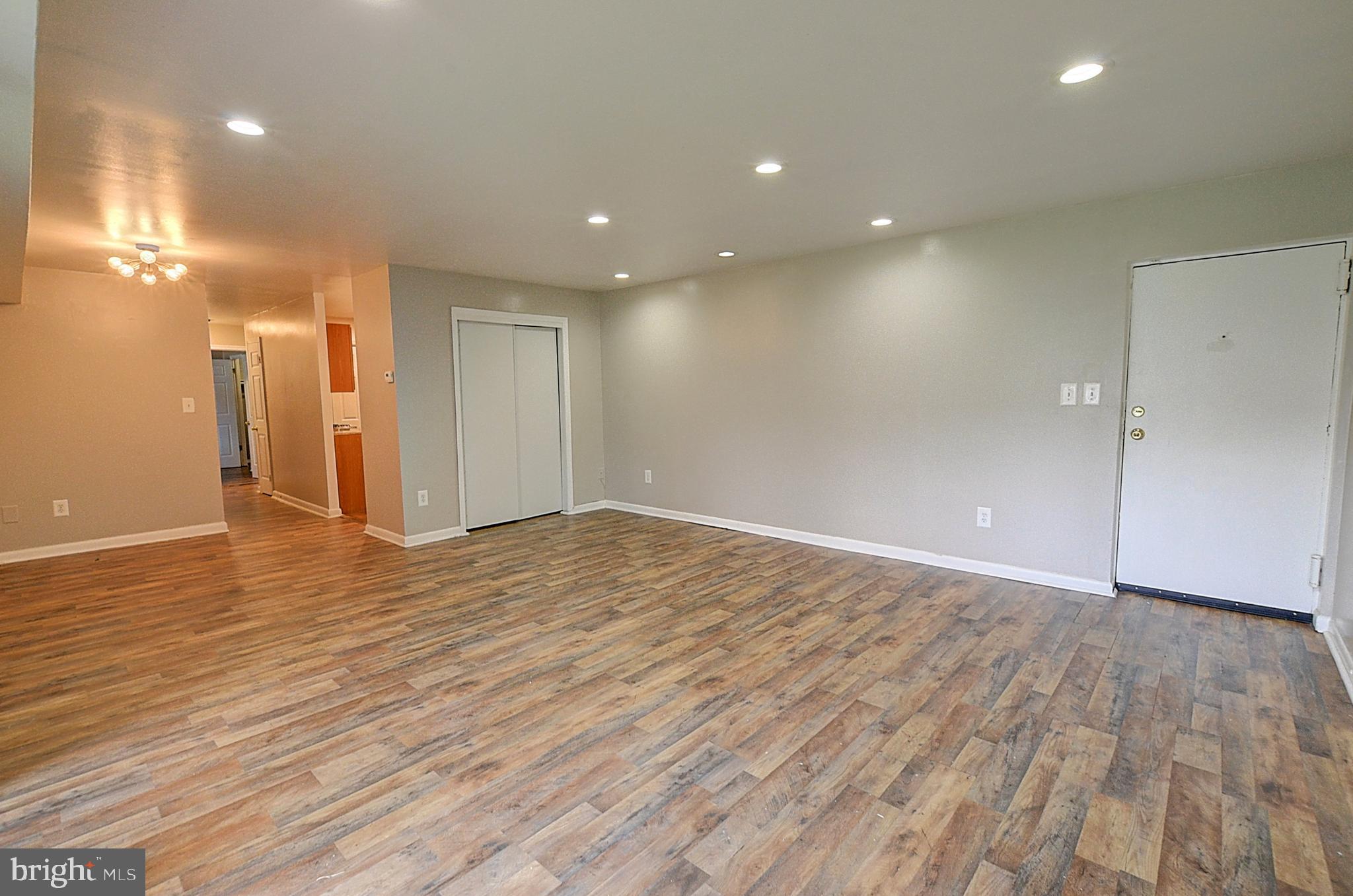 7615 FONTAINEBLEAU DRIVE 2119