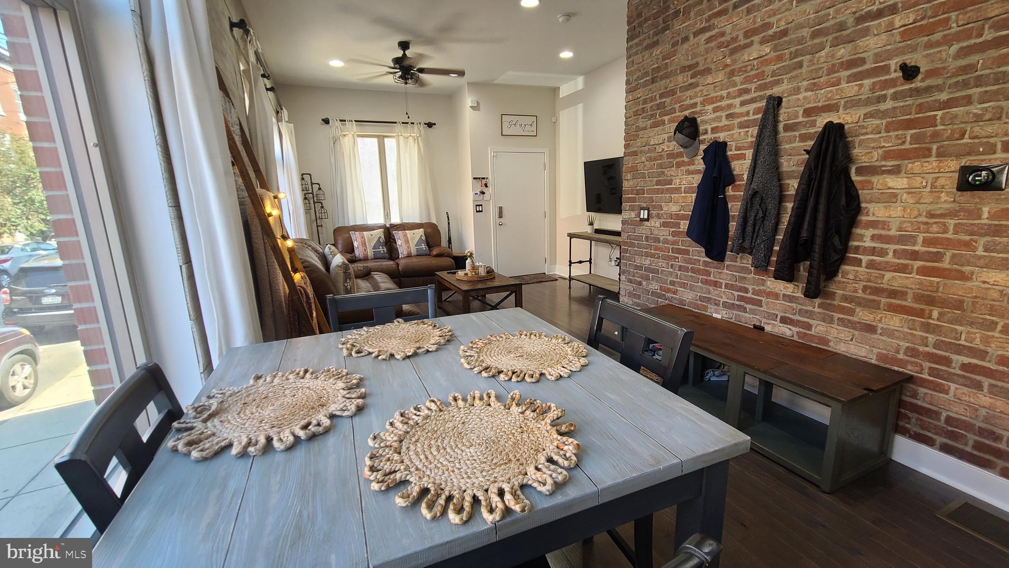 FISHTOWN - Residential Lease