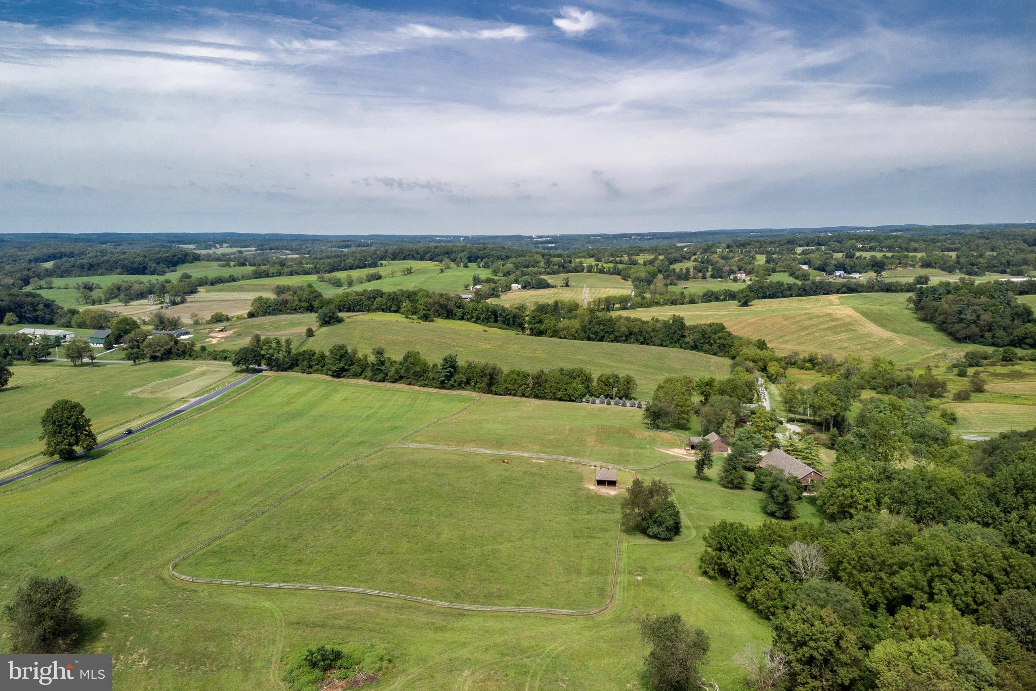 CHESHIRE HUNT - Residential