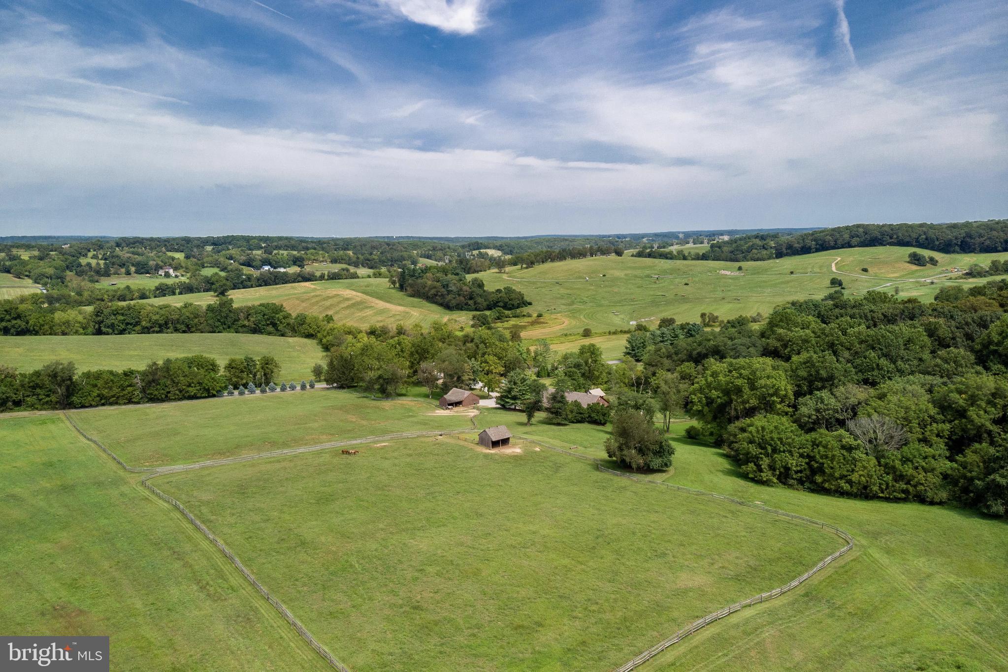 CHESHIRE HUNT - Residential