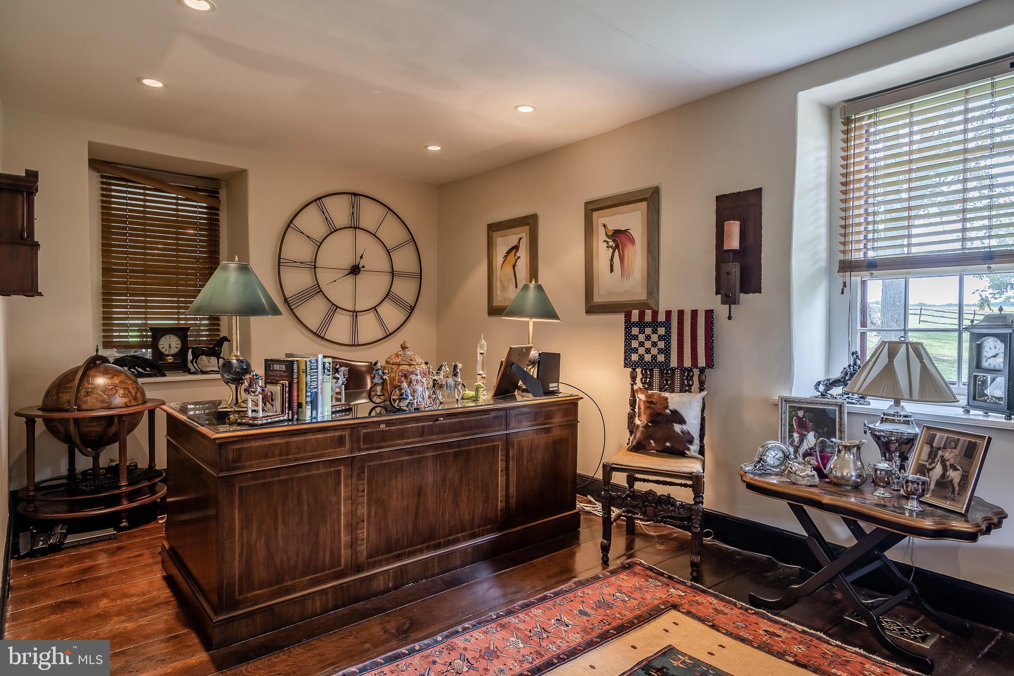 CHESHIRE HUNT - Residential