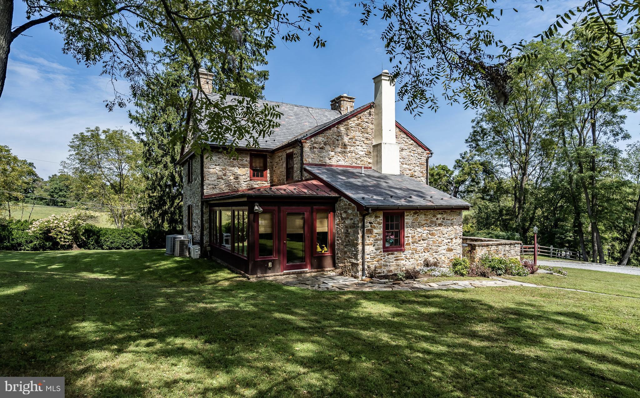 CHESHIRE HUNT - Residential