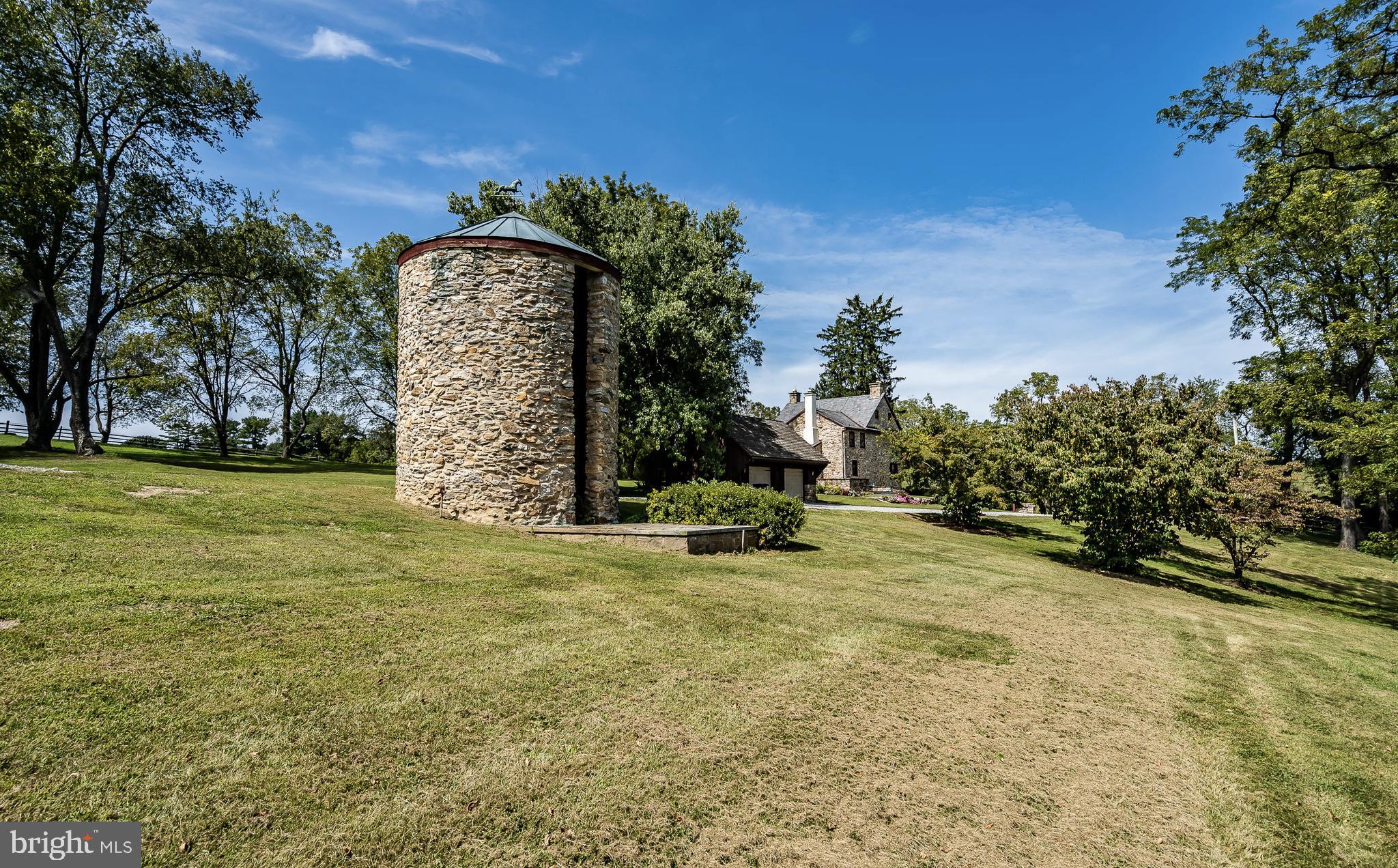 CHESHIRE HUNT - Residential