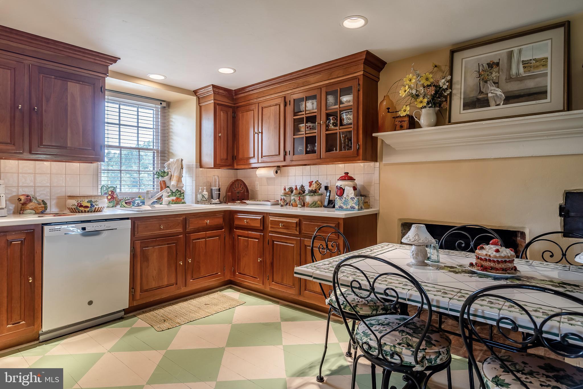 CHESHIRE HUNT - Residential