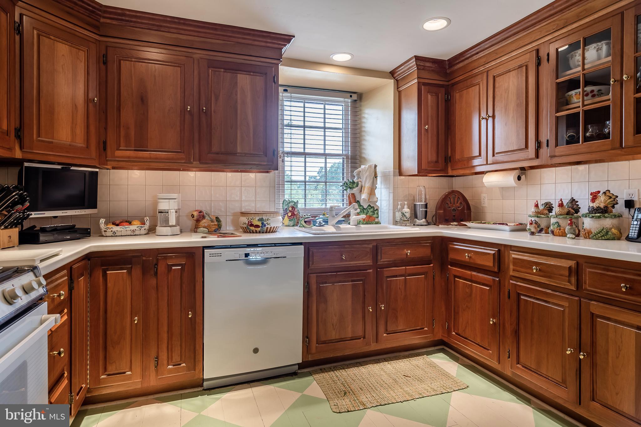 CHESHIRE HUNT - Residential