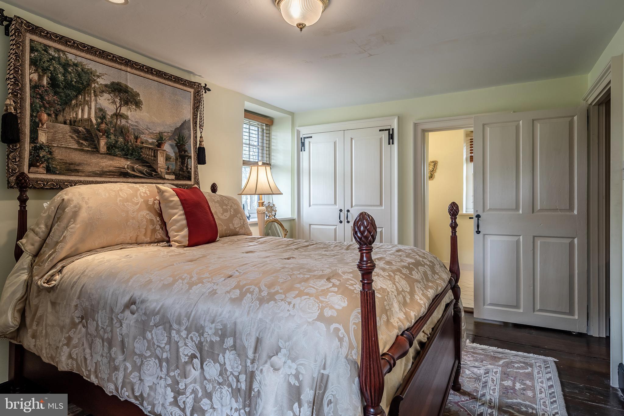 CHESHIRE HUNT - Residential