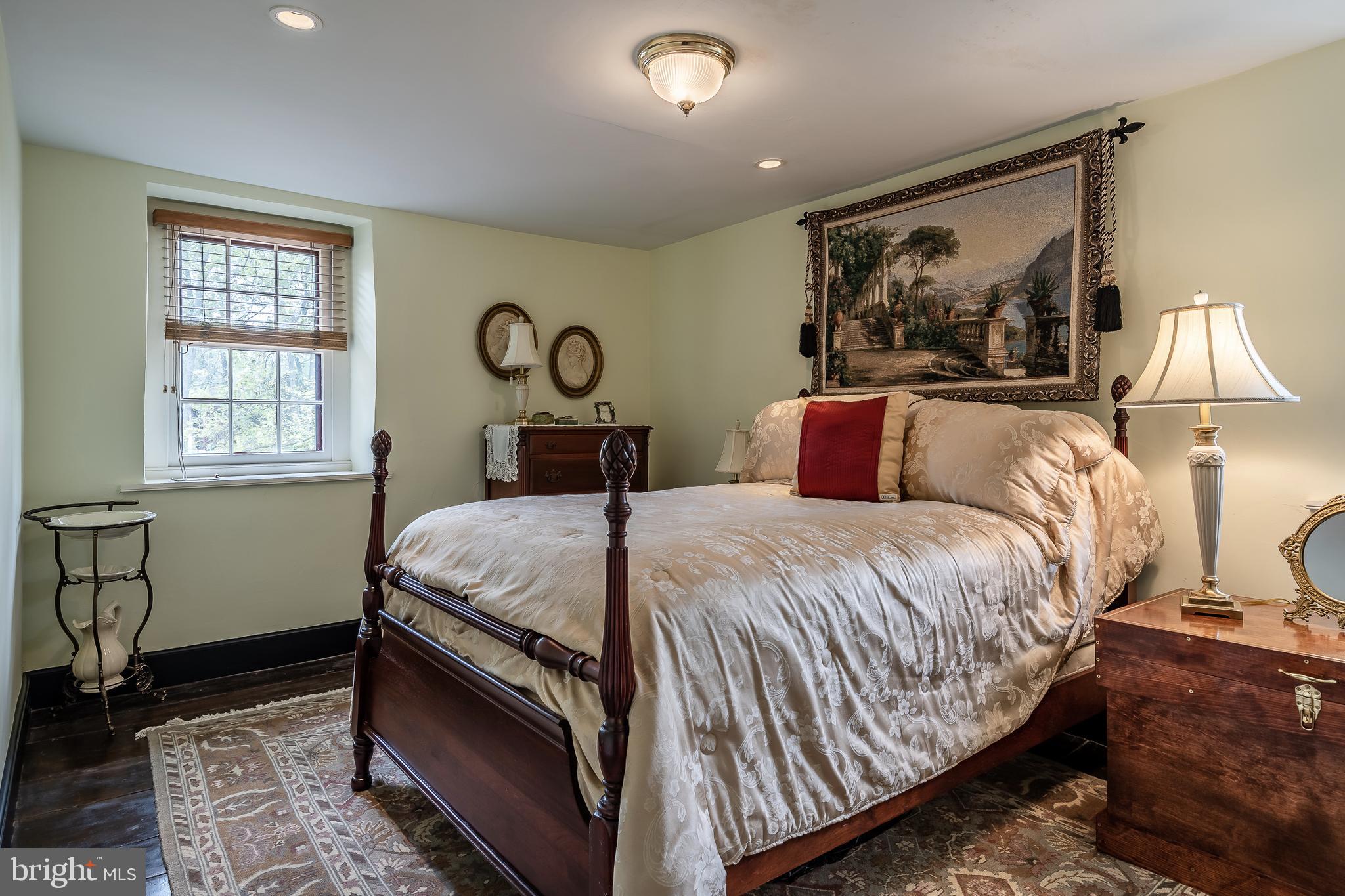 CHESHIRE HUNT - Residential