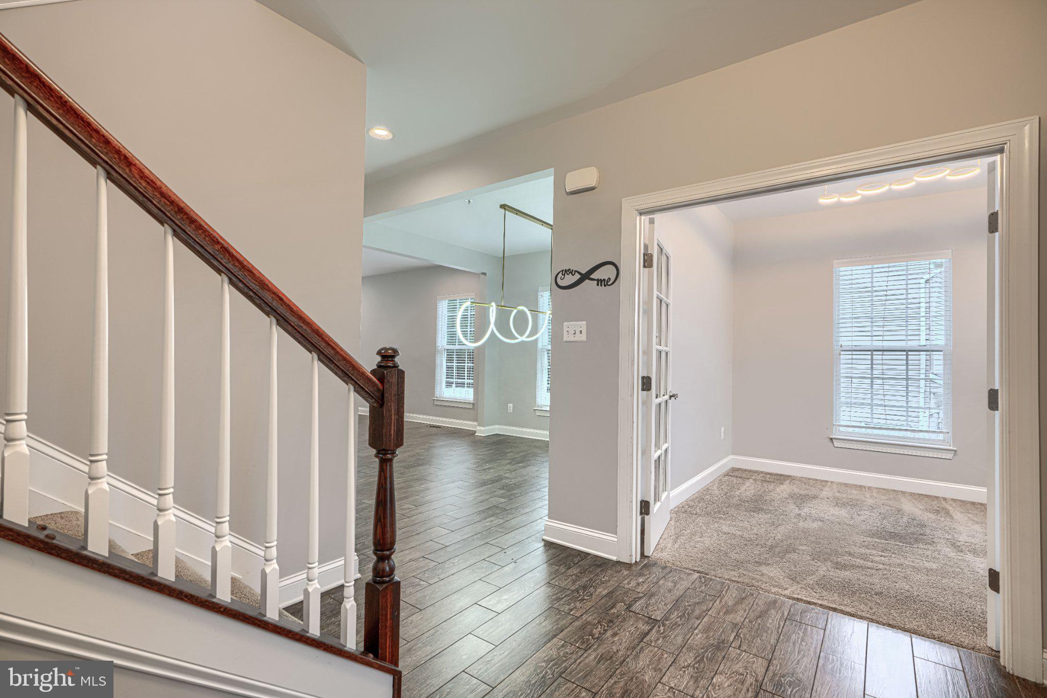 10 CEDAR GROVE COURT