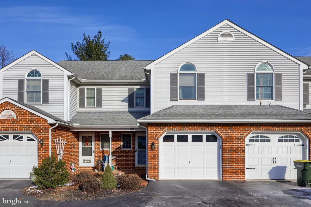 Photo of 115 Pepperton Court, LITITZ, PA 17543 (MLS # PALA2062762)