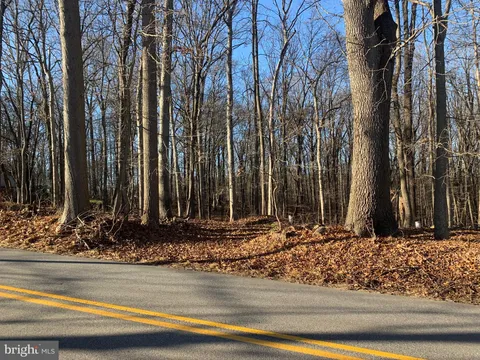 MLS: MDBC2152780