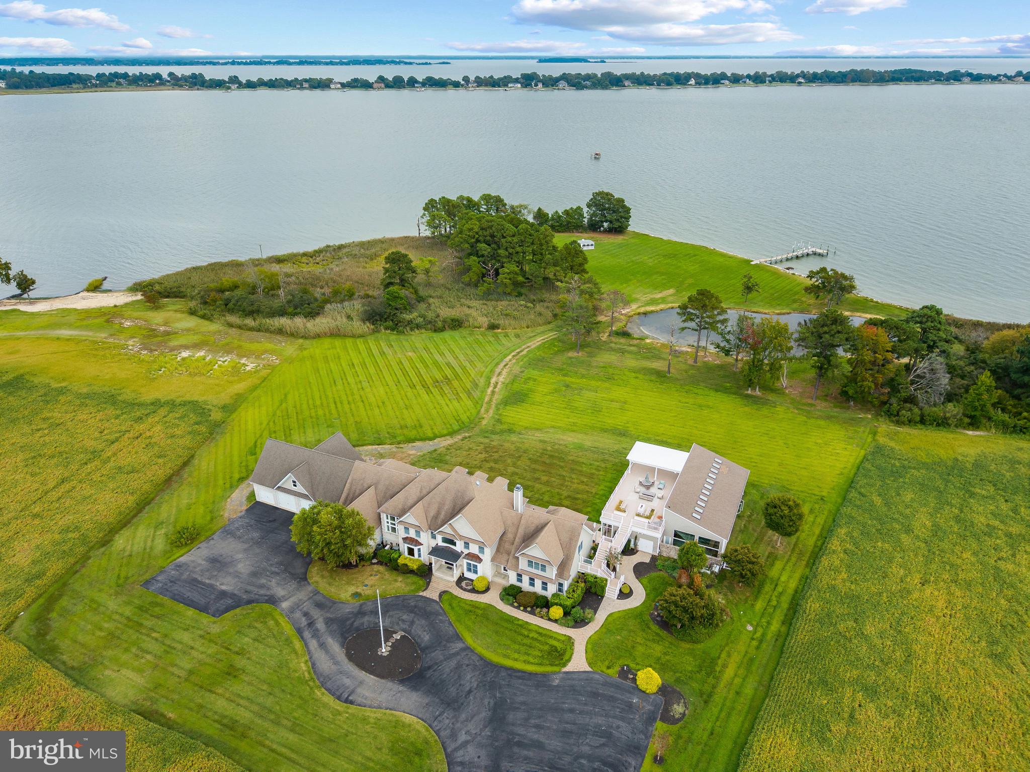 450 SEASCAPE LANE